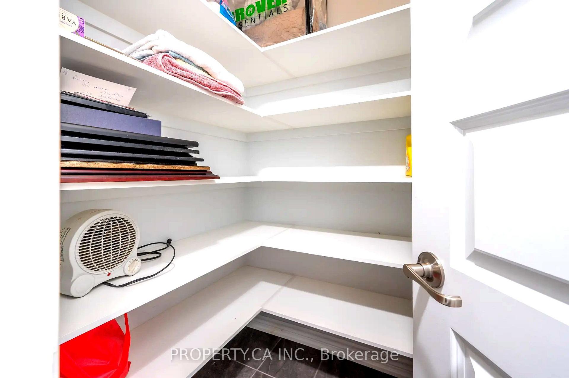 Photo 55 of 125 Sweetvalley Drive, Ottawa, Avalon West — HOMEH