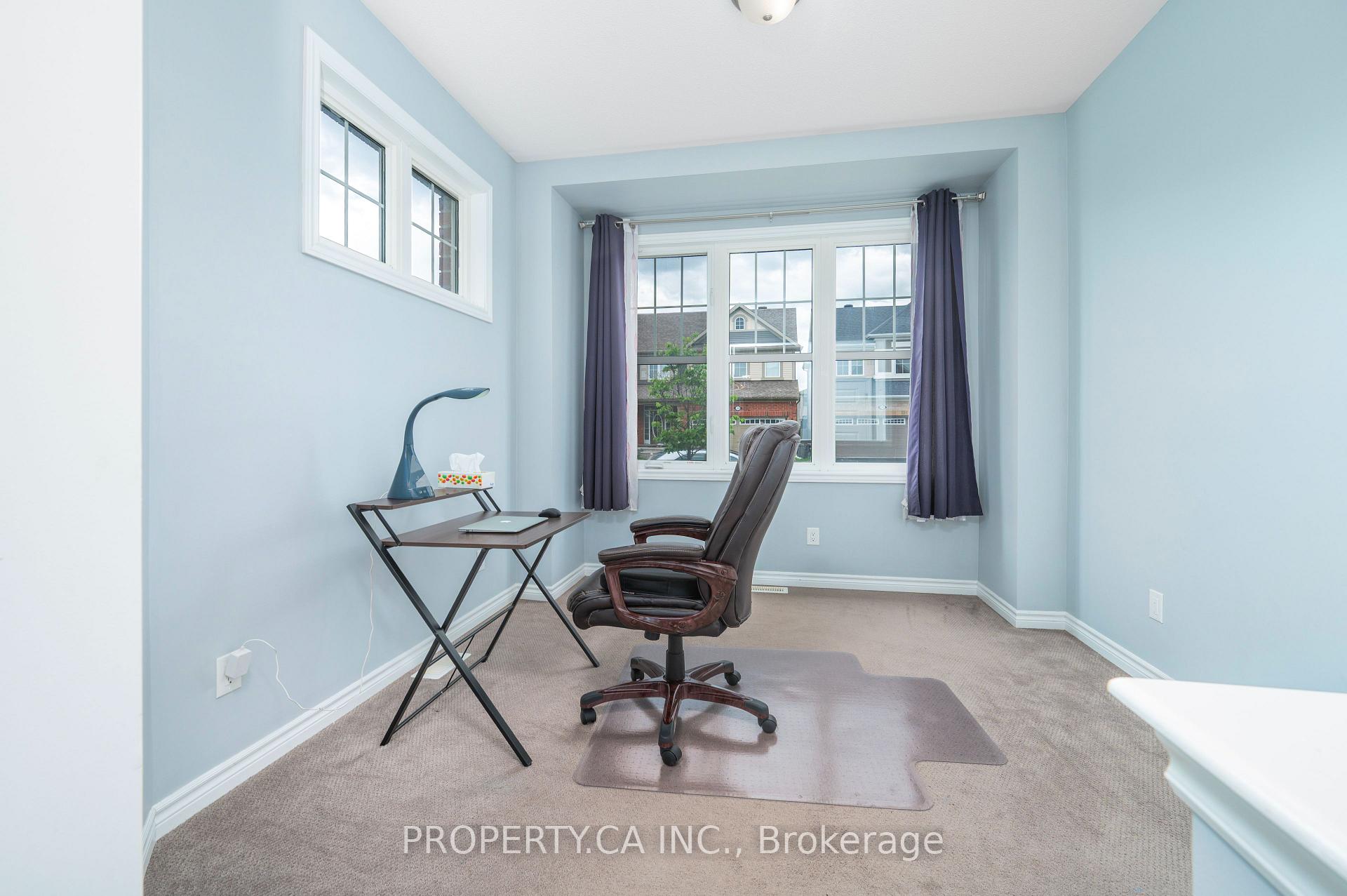 Photo 10 of 125 Sweetvalley Drive, Ottawa, Avalon West — HOMEH