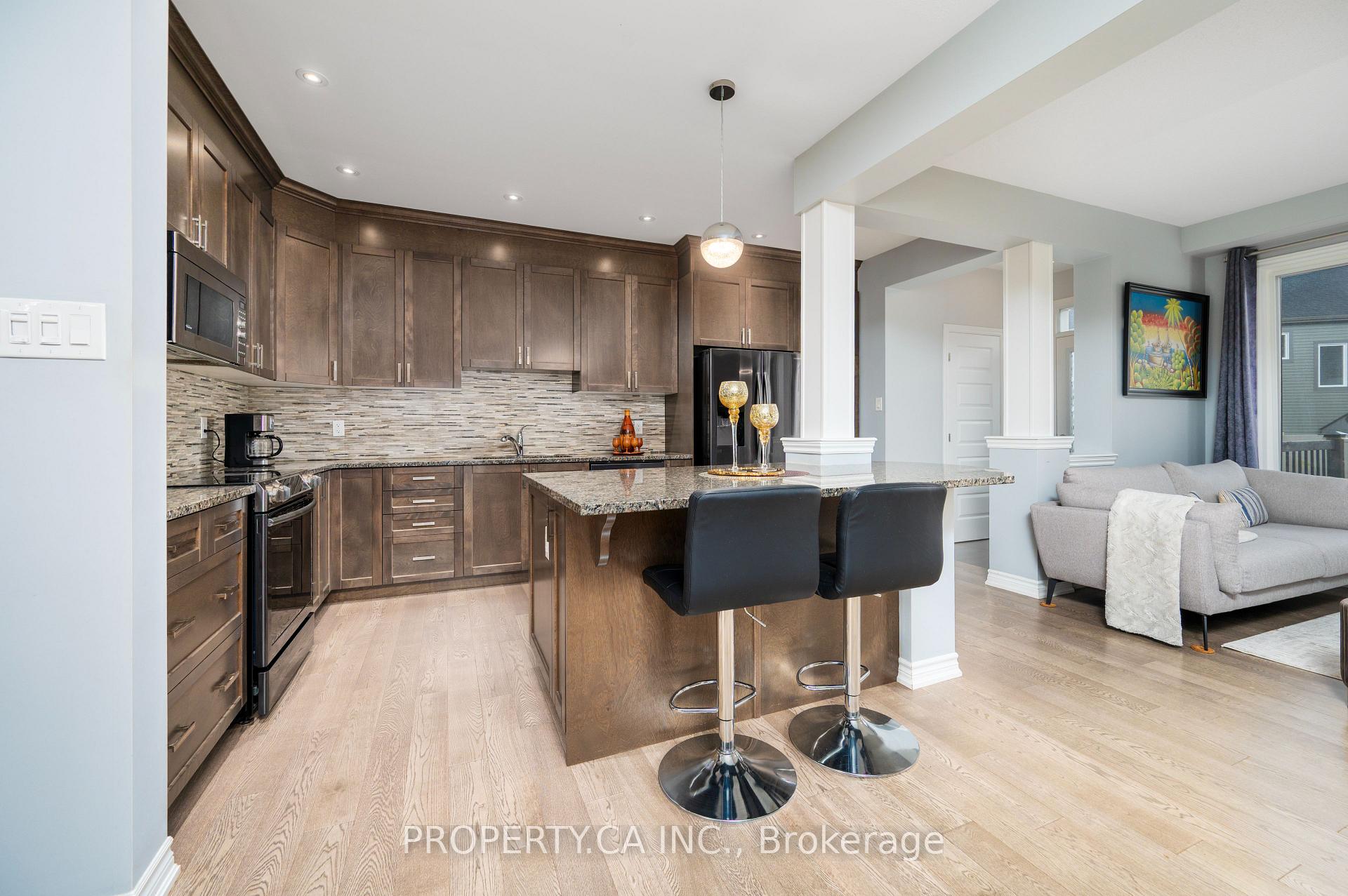 Photo 22 of 125 Sweetvalley Drive, Ottawa, Avalon West — HOMEH