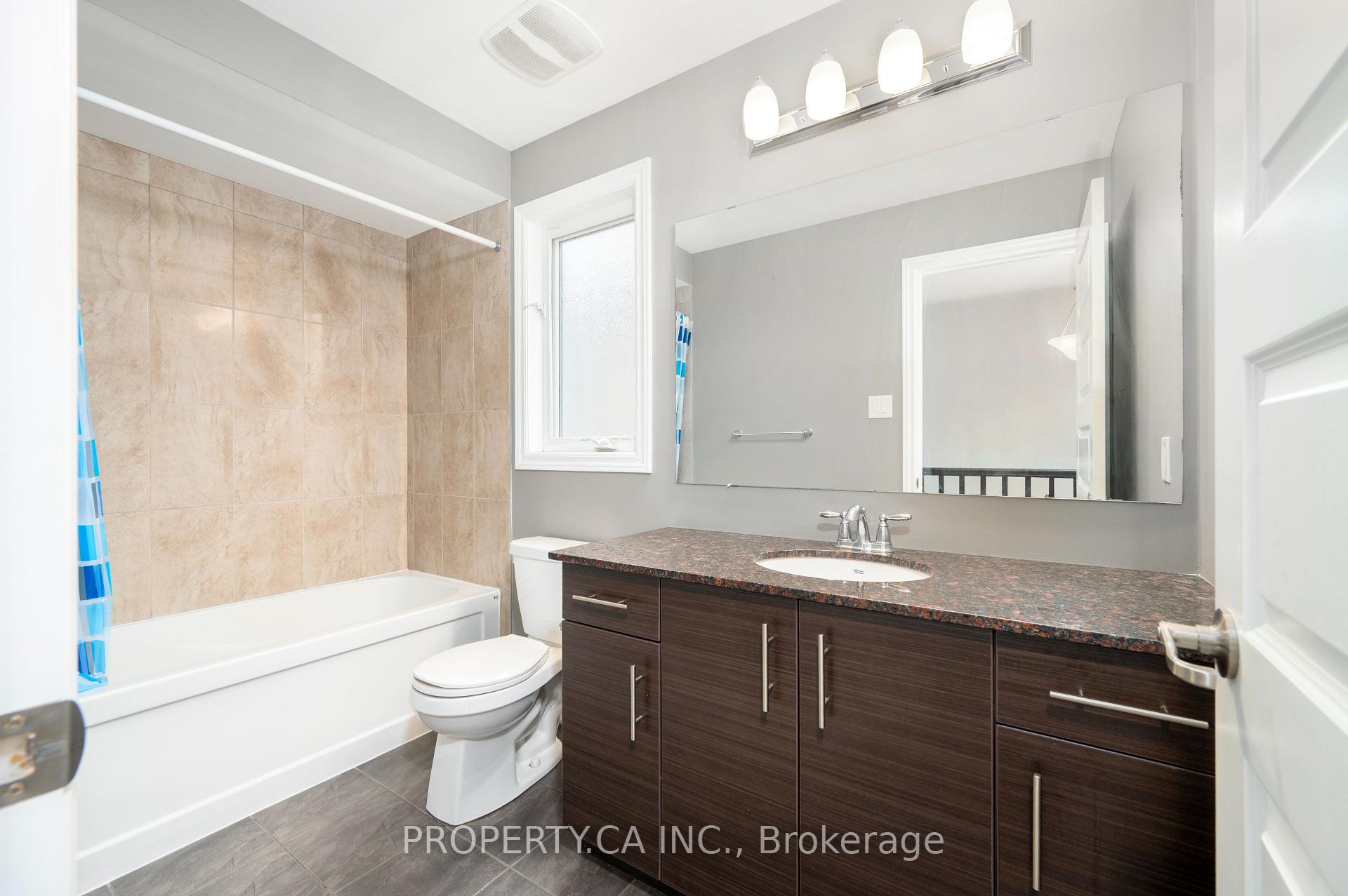 Photo 44 of 125 Sweetvalley Drive, Ottawa, Avalon West — HOMEH