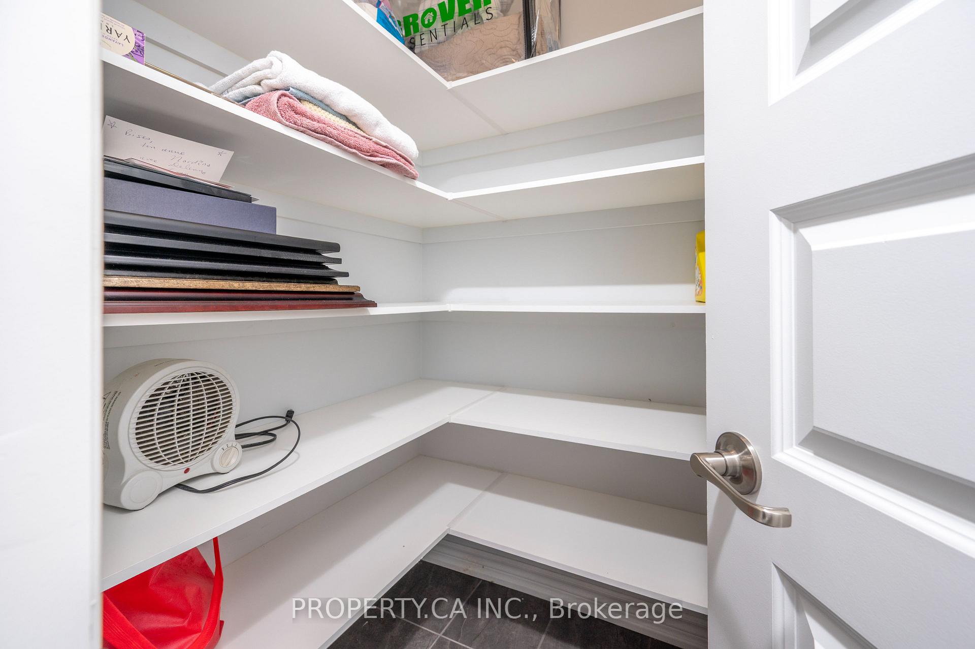 Photo 68 of 125 Sweetvalley Drive, Ottawa, Avalon West — HOMEH