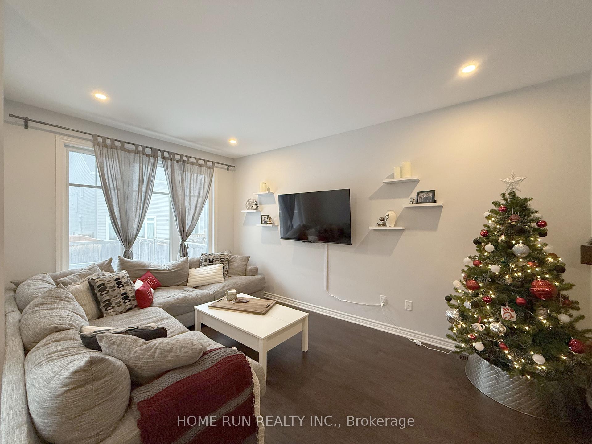 Photo 9 of 555 Jackdaw Avenue, Ottawa, Barrhaven - Half Moon Bay — HOMEH