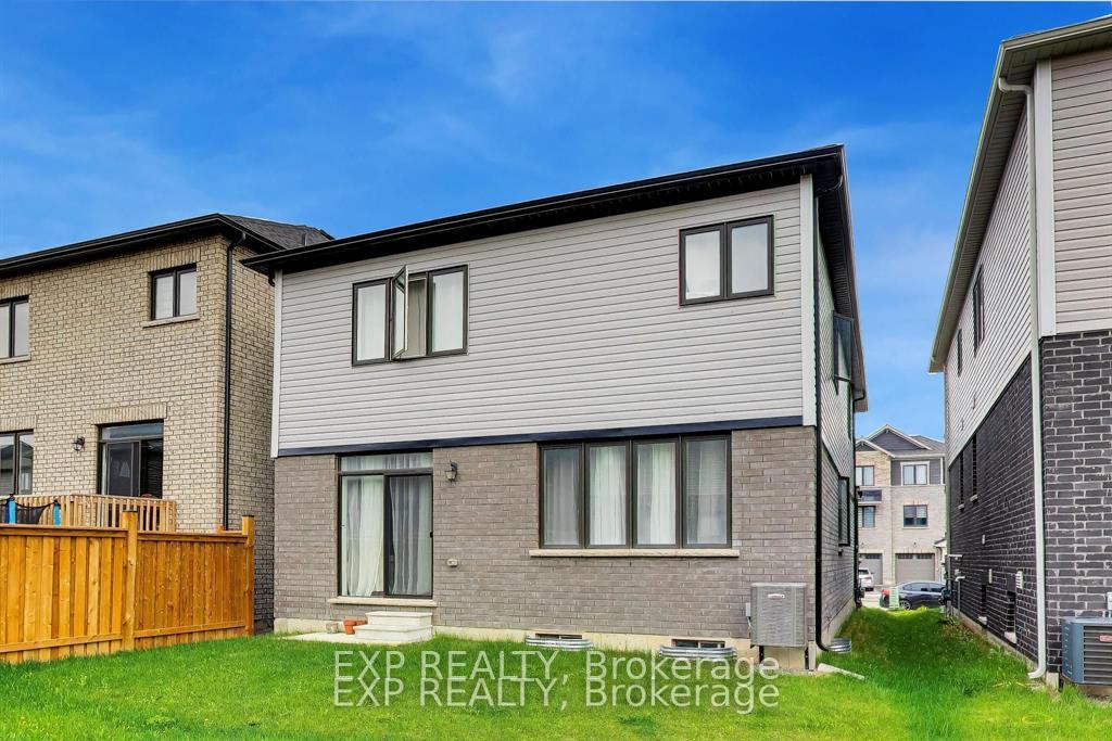 Photo 25 of 60 Holder Drive, Brantford, Empire South — HOMEH