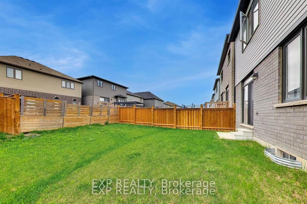 Photo 30 of 60 Holder Drive, Brantford, Empire South — HOMEH
