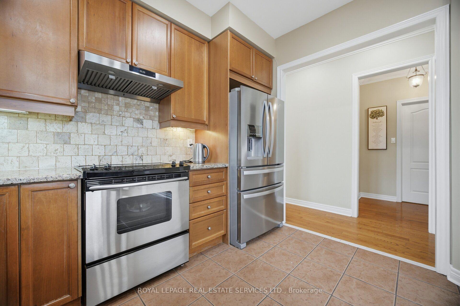 Photo 29 of 3057 Portree Crescent, Oakville, Bronte Creek — HOMEH