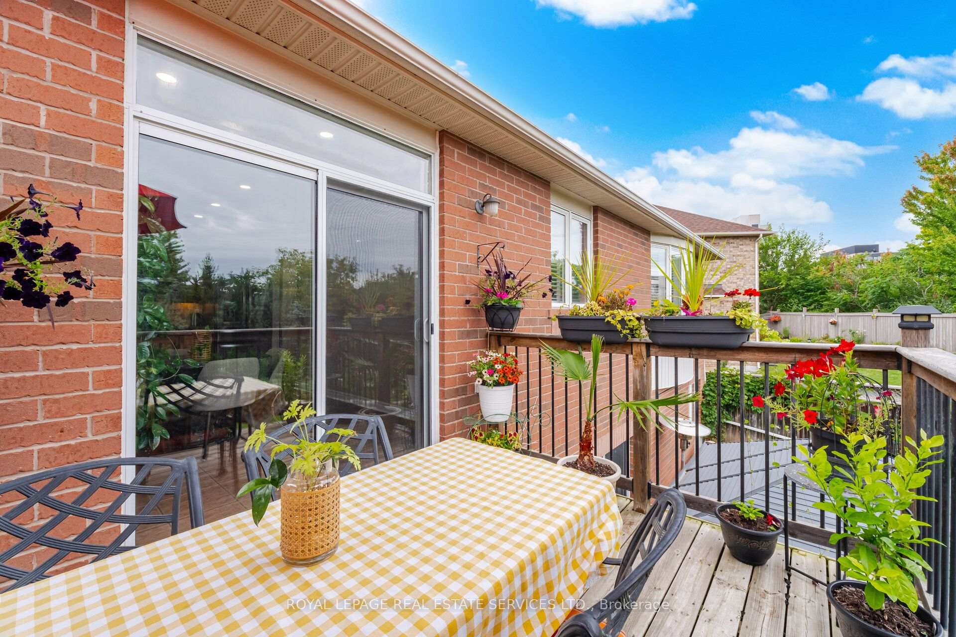 Photo 39 of 3057 Portree Crescent, Oakville, Bronte Creek — HOMEH