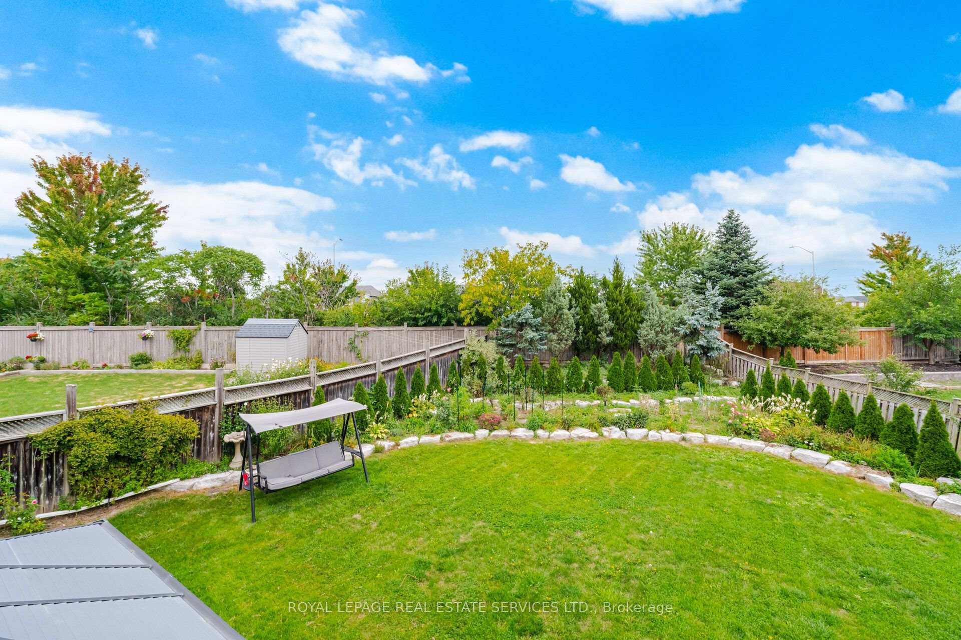 Photo 41 of 3057 Portree Crescent, Oakville, Bronte Creek — HOMEH