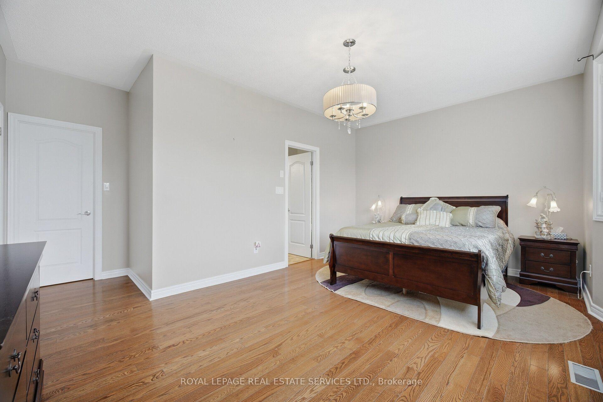 Photo 51 of 3057 Portree Crescent, Oakville, Bronte Creek — HOMEH