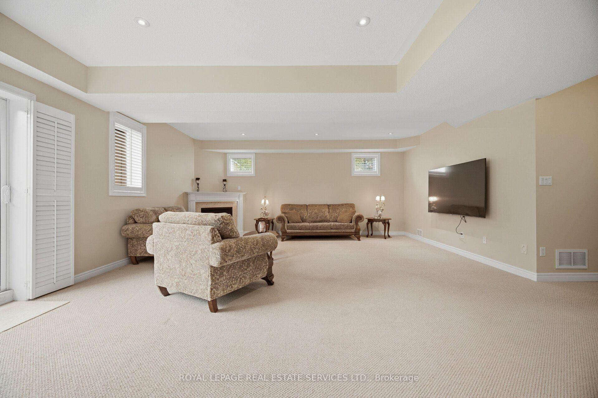 Photo 69 of 3057 Portree Crescent, Oakville, Bronte Creek — HOMEH