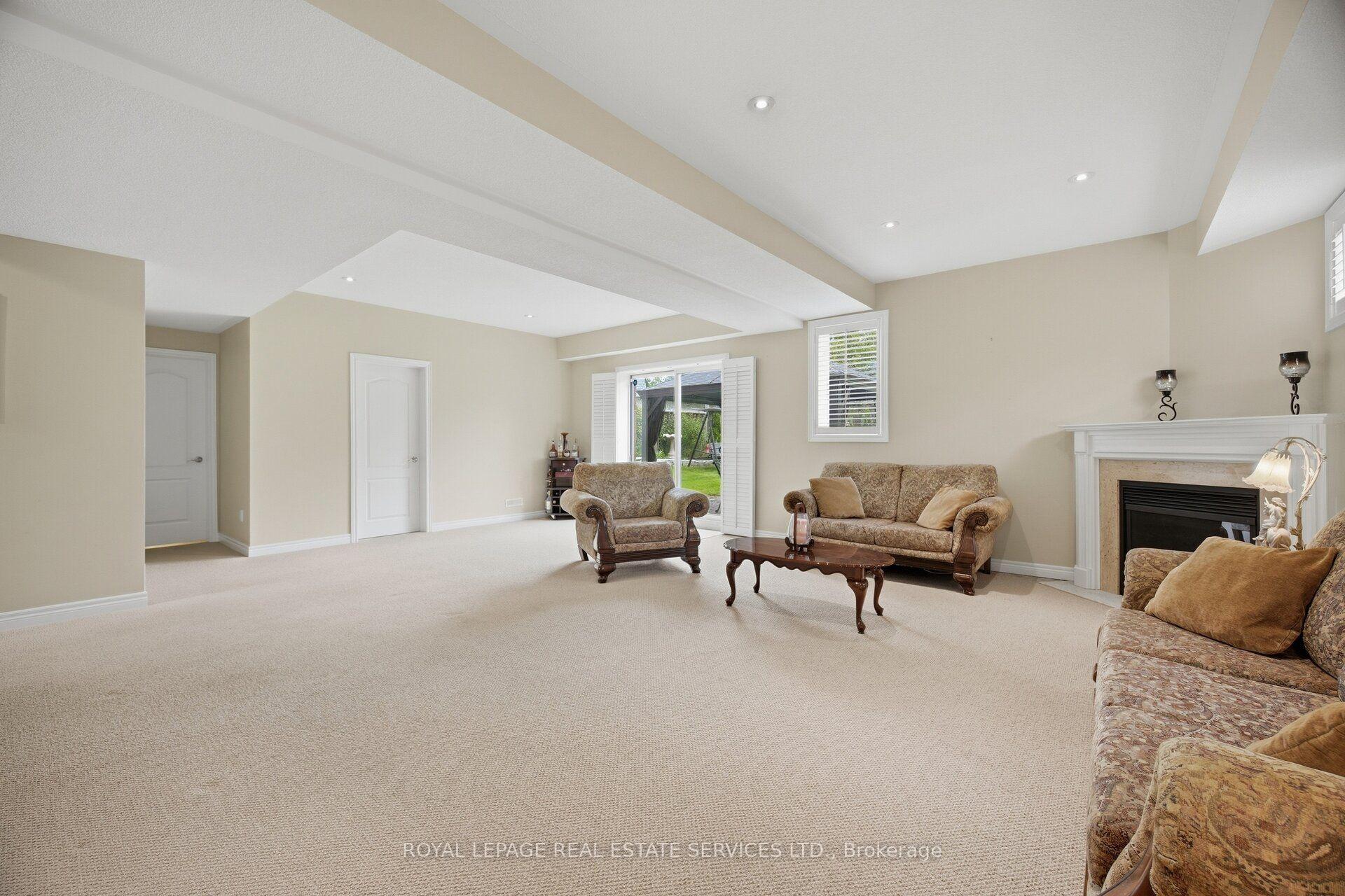 Photo 75 of 3057 Portree Crescent, Oakville, Bronte Creek — HOMEH
