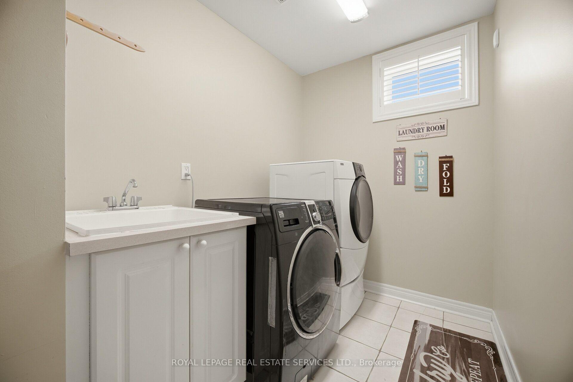 Photo 81 of 3057 Portree Crescent, Oakville, Bronte Creek — HOMEH
