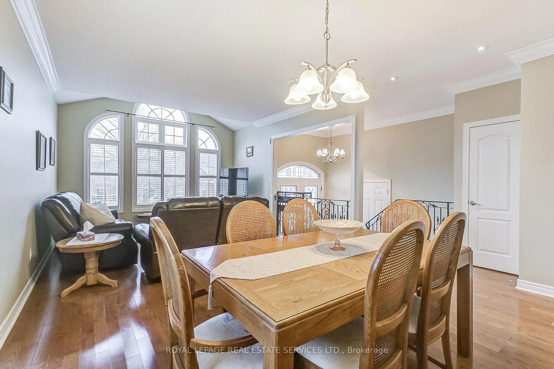 Photo 14 of 3057 Portree Crescent, Oakville, Bronte Creek — HOMEH
