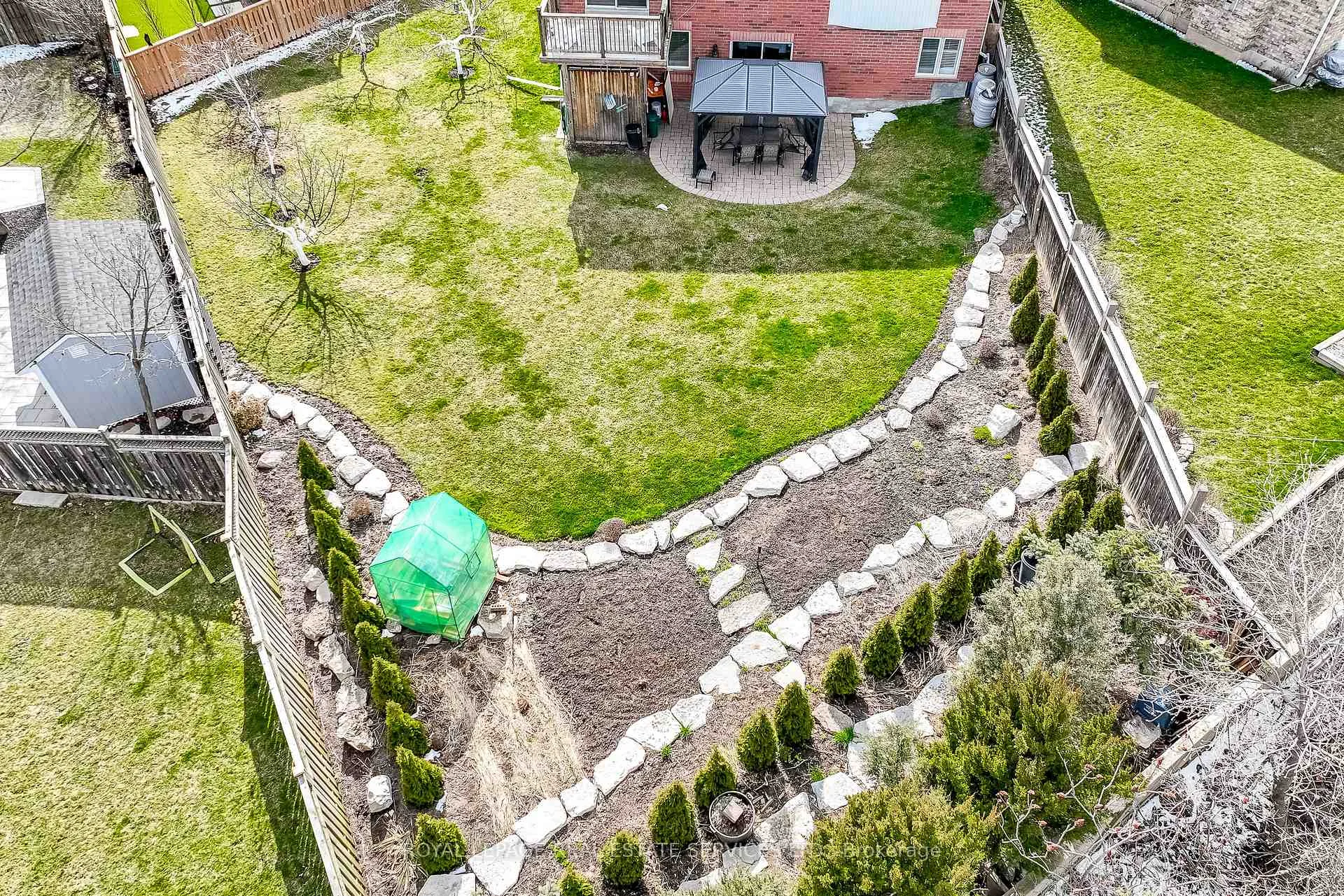 Photo 62 of 3057 Portree Crescent, Oakville, Bronte Creek — HOMEH