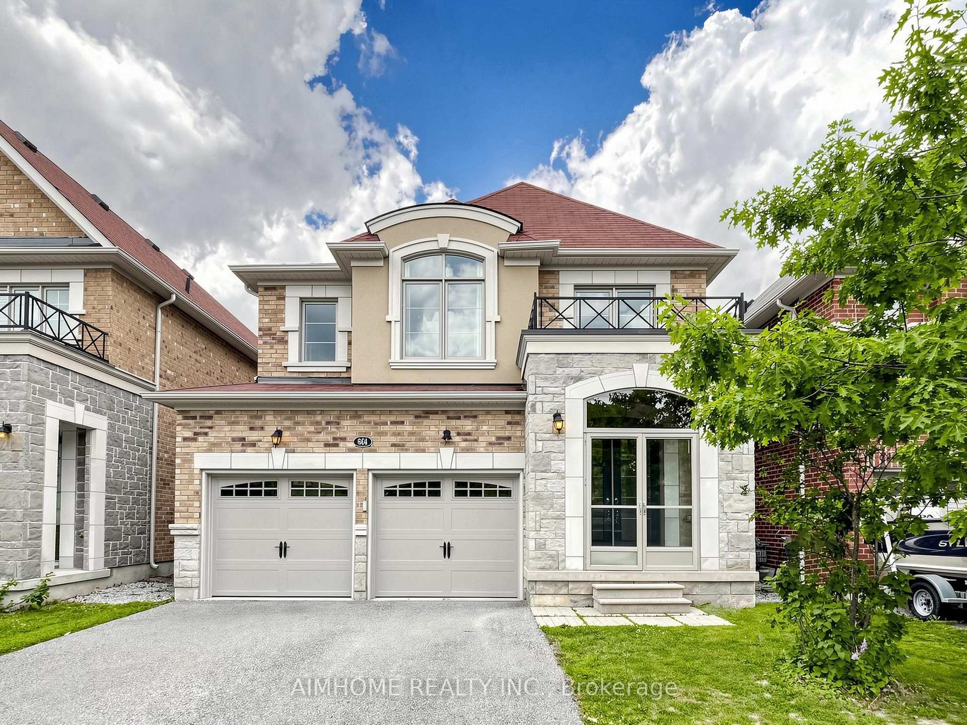 Photo 3 of 664 Mcgregor Farm Trail, Newmarket, Glenway Estates — HOMEH