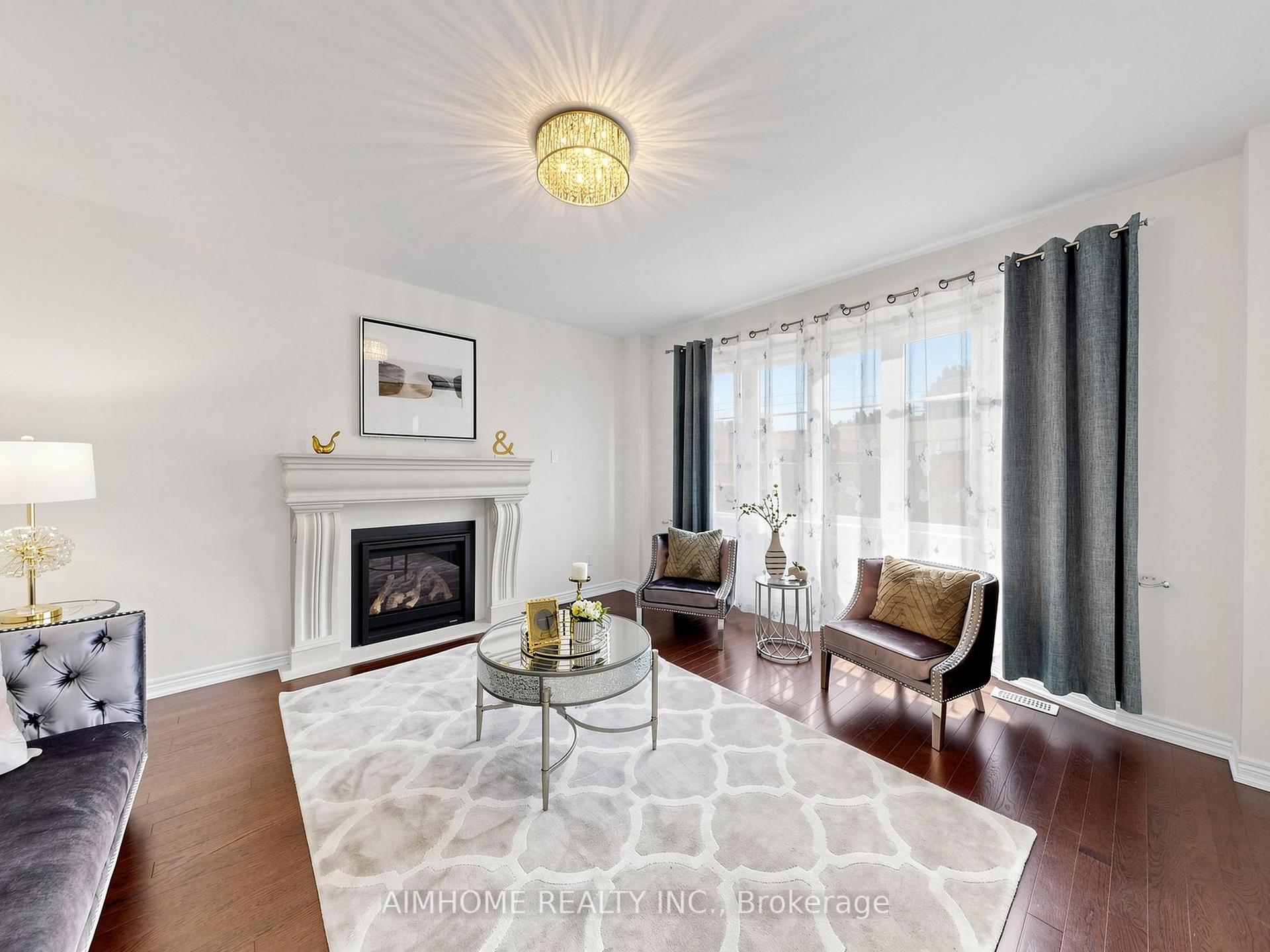 Photo 7 of 664 Mcgregor Farm Trail, Newmarket, Glenway Estates — HOMEH