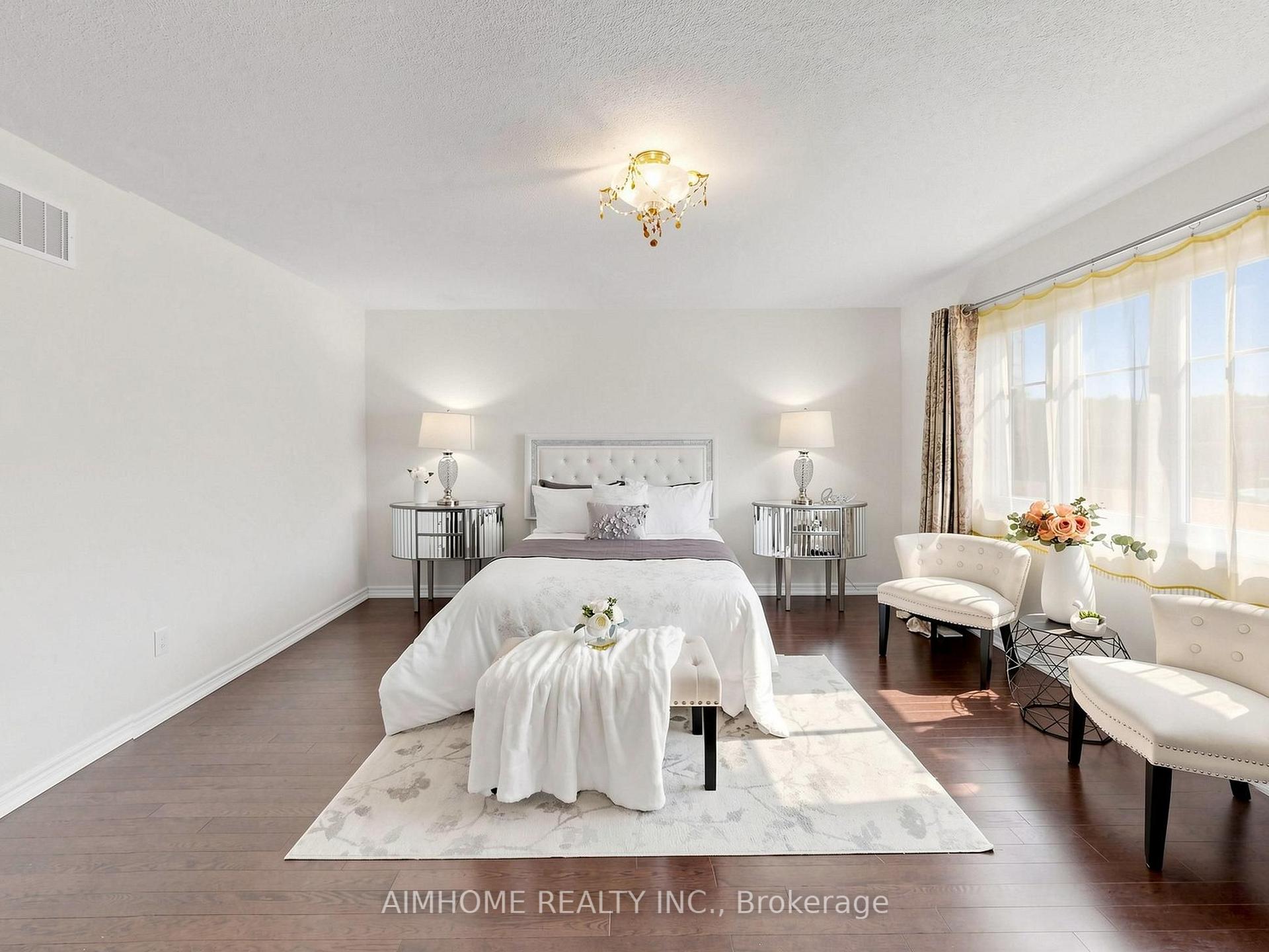Photo 29 of 664 Mcgregor Farm Trail, Newmarket, Glenway Estates — HOMEH