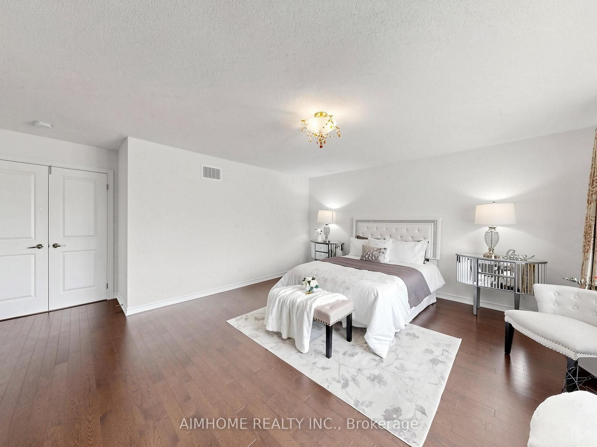 Photo 30 of 664 Mcgregor Farm Trail, Newmarket, Glenway Estates — HOMEH