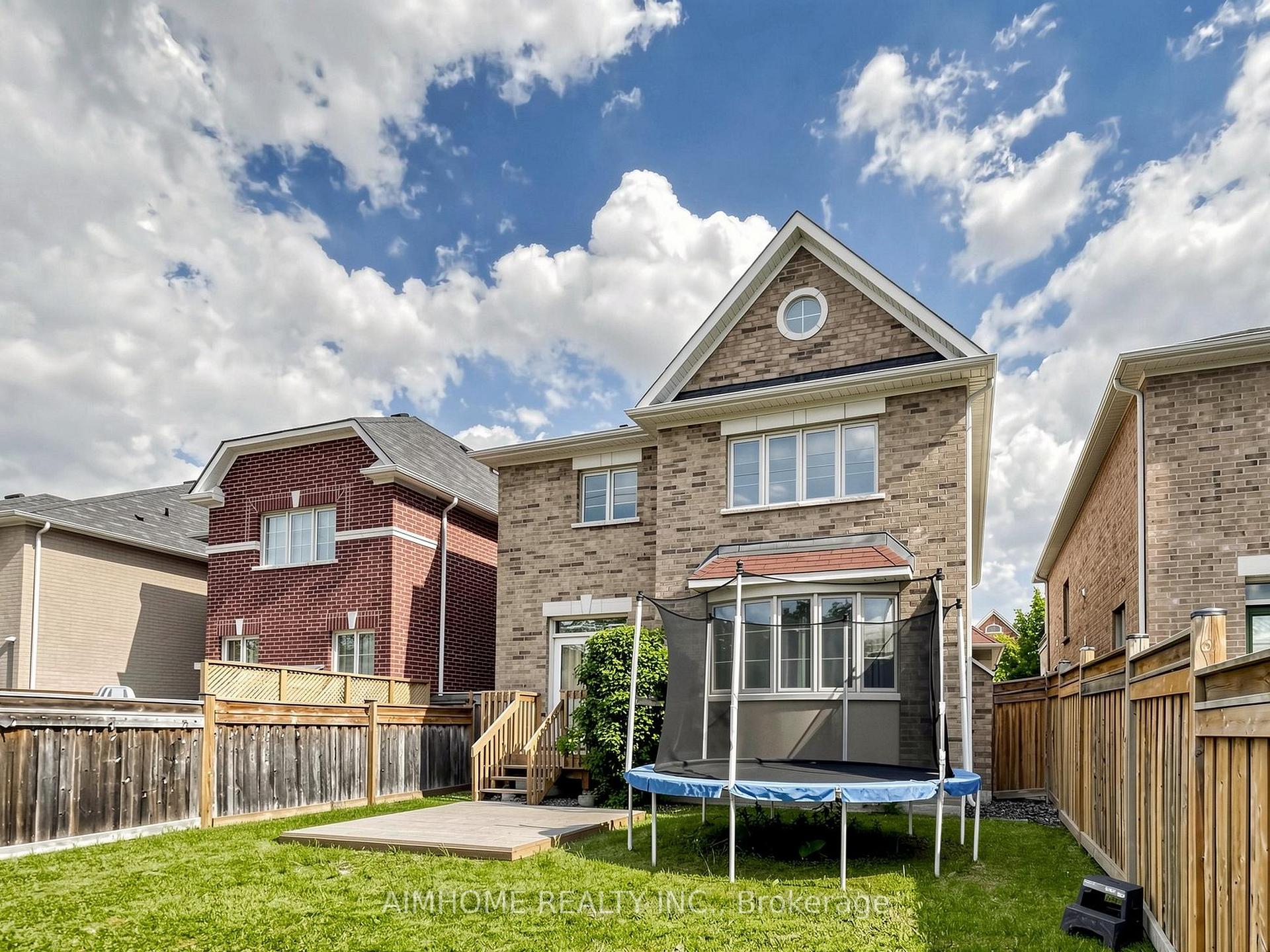 Photo 47 of 664 Mcgregor Farm Trail, Newmarket, Glenway Estates — HOMEH