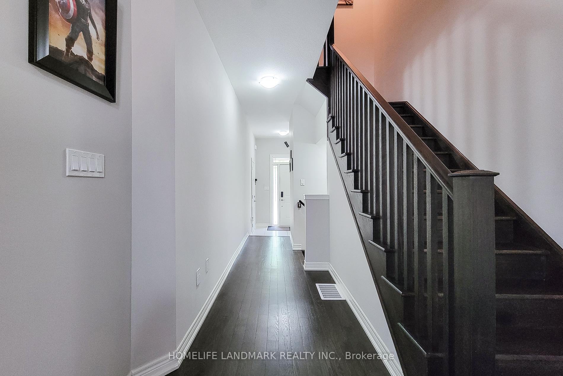 Photo 5 of 52 Sonoma Valley Crescent, Hamilton, Mewburn — HOMEH