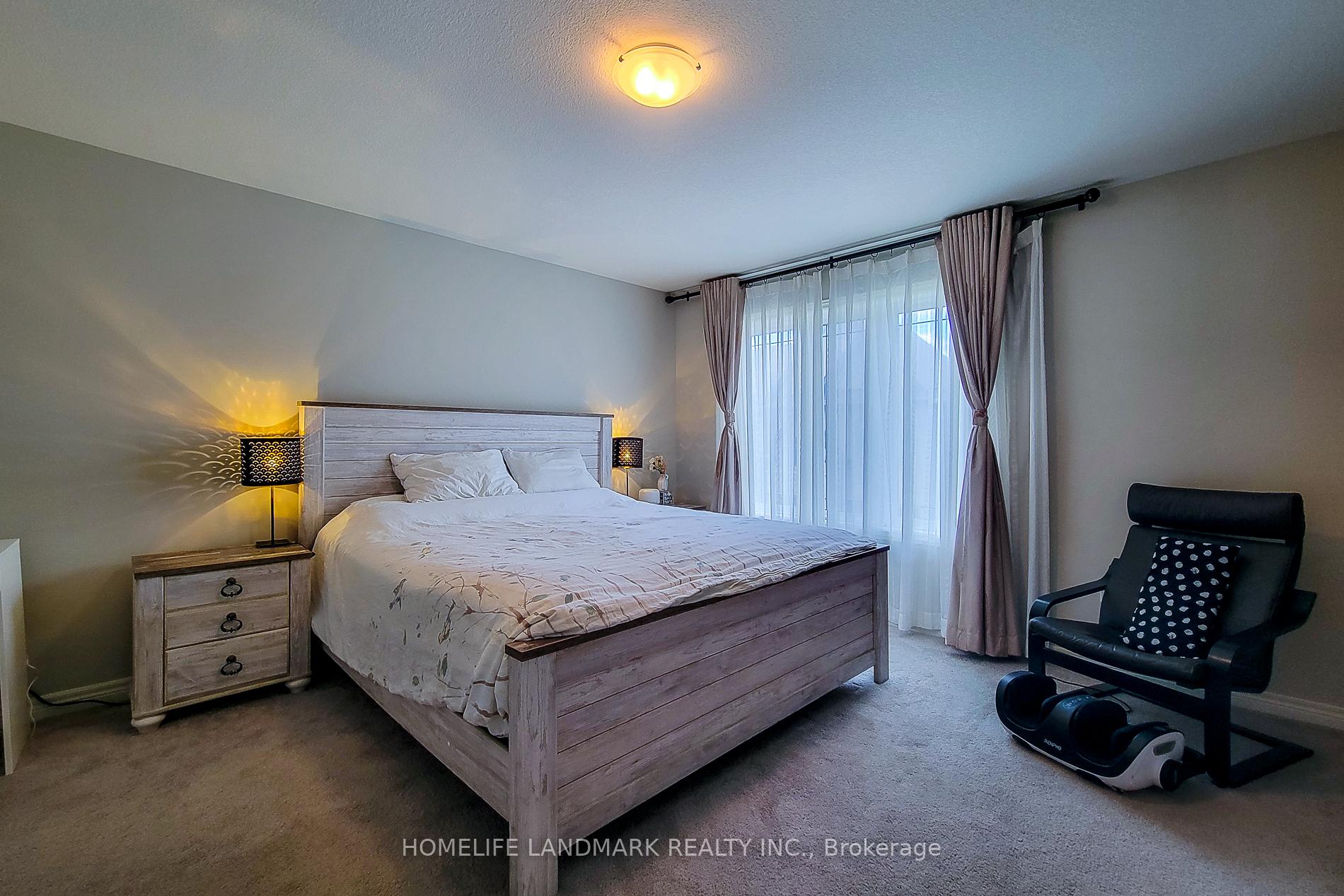 Photo 20 of 52 Sonoma Valley Crescent, Hamilton, Mewburn — HOMEH