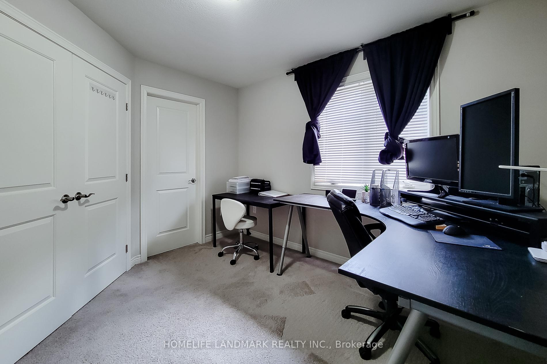 Photo 25 of 52 Sonoma Valley Crescent, Hamilton, Mewburn — HOMEH