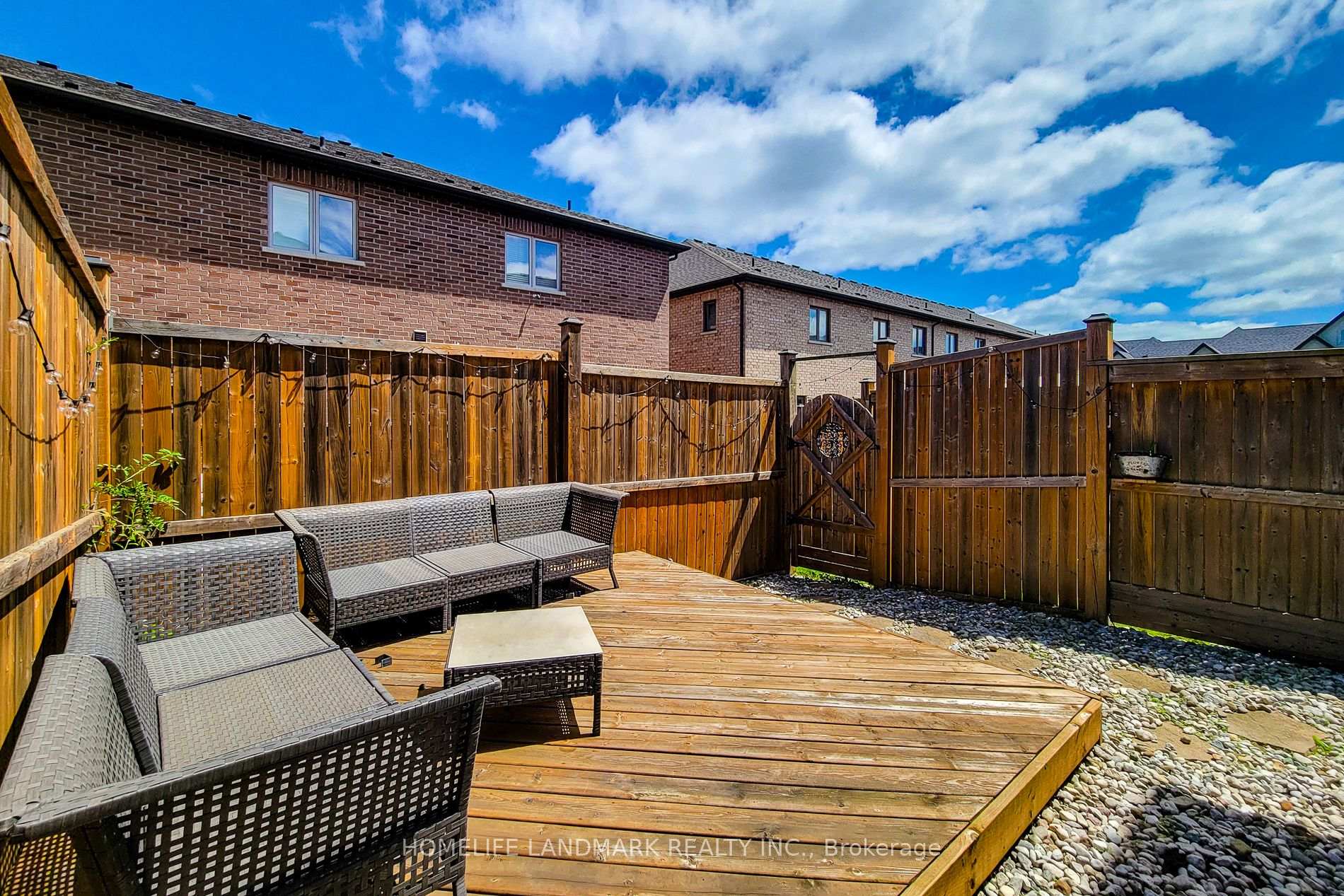 Photo 41 of 52 Sonoma Valley Crescent, Hamilton, Mewburn — HOMEH