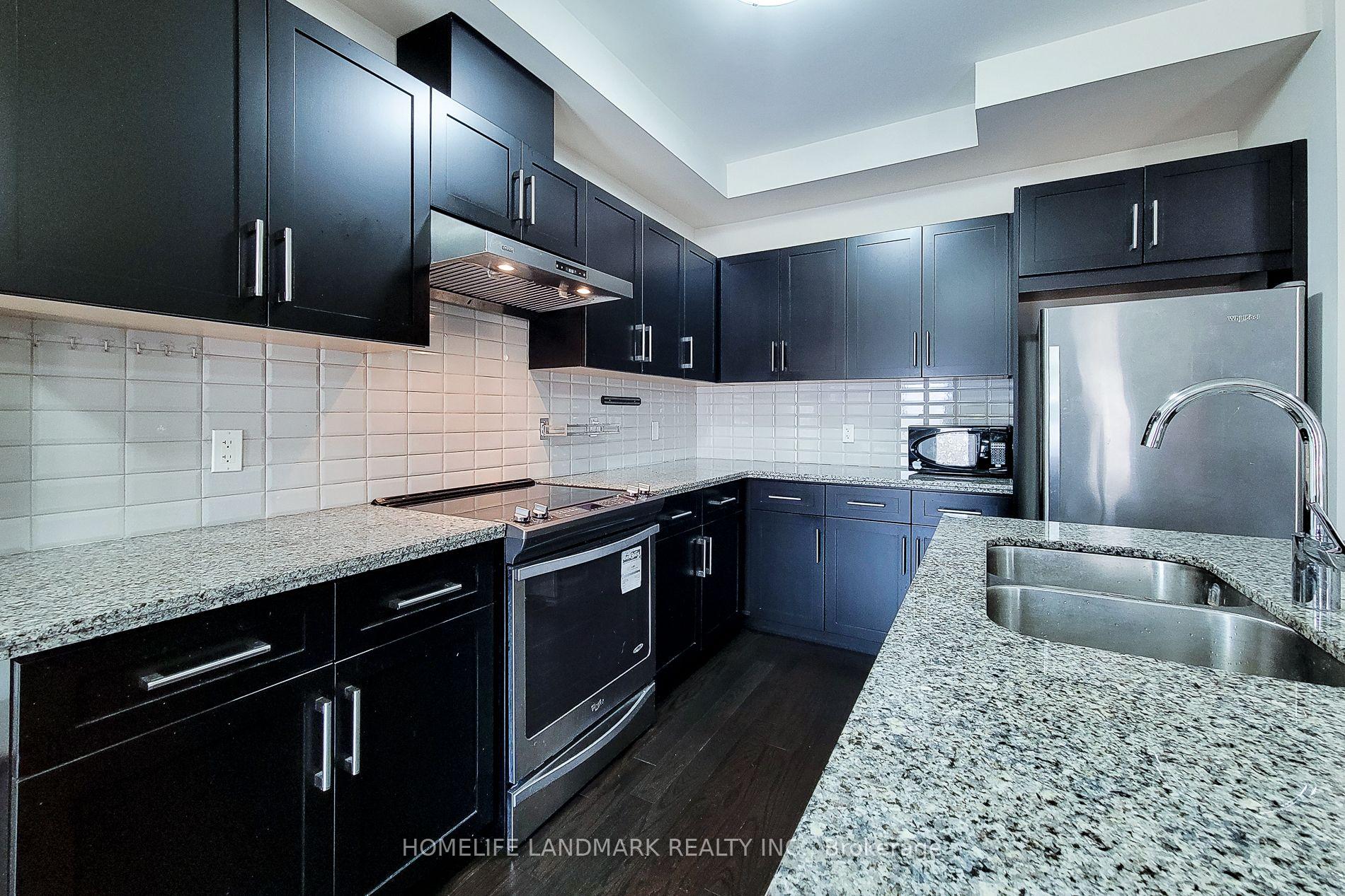 Photo 14 of 52 Sonoma Valley Crescent, Hamilton, Mewburn — HOMEH