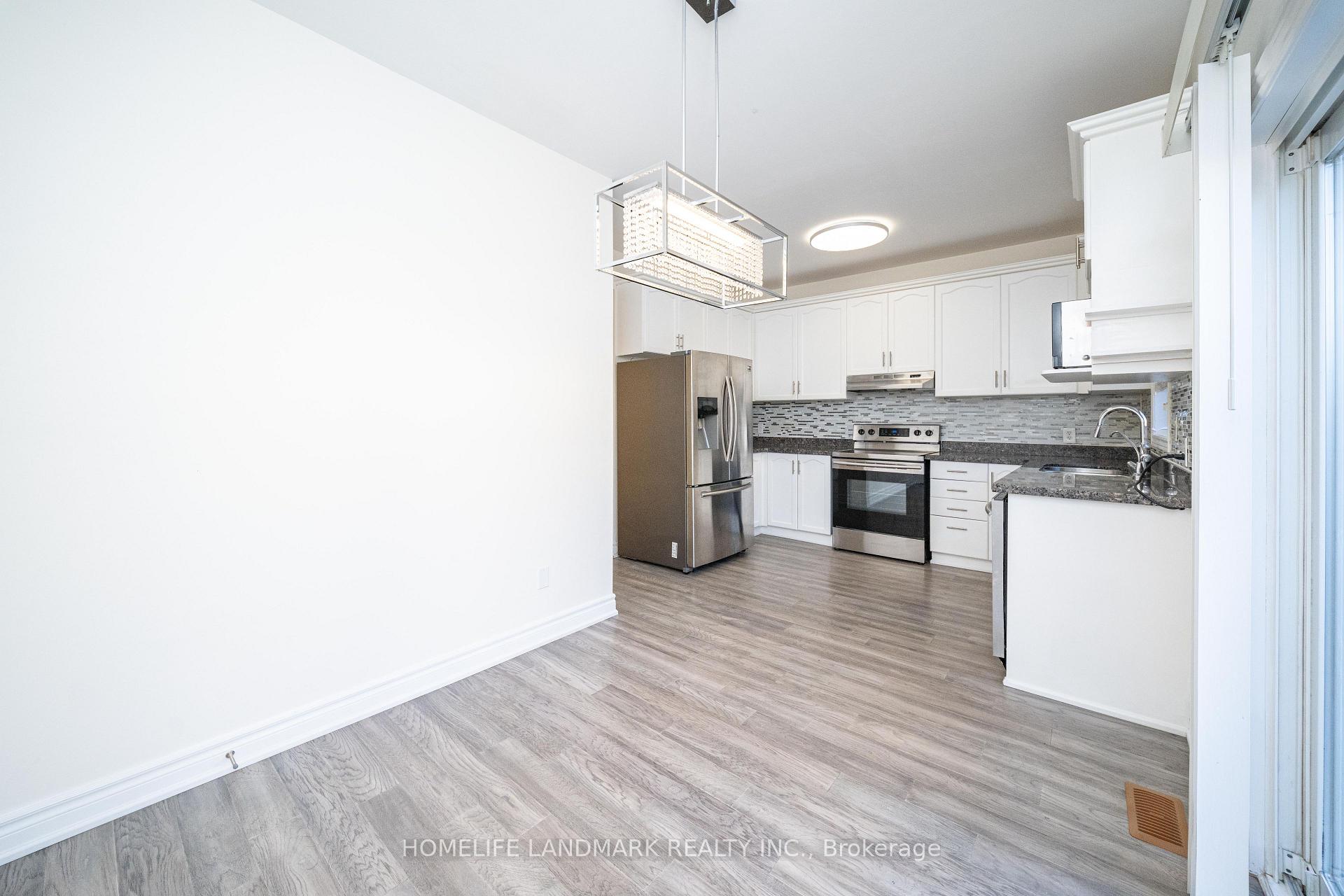 Photo 13 of 33 Titan Drive, Hamilton, Stoney Creek — HOMEH