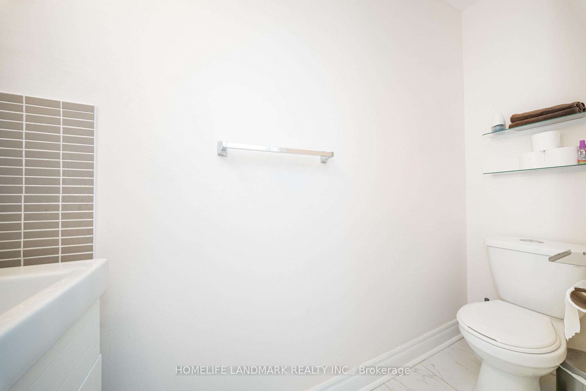 Photo 16 of 33 Titan Drive, Hamilton, Stoney Creek — HOMEH