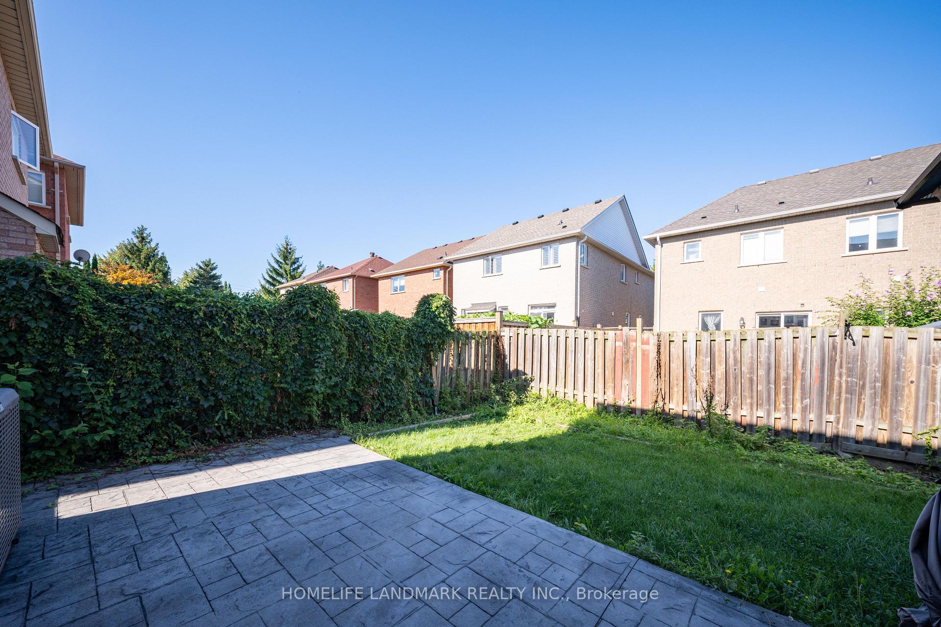 Photo 21 of 33 Titan Drive, Hamilton, Stoney Creek — HOMEH