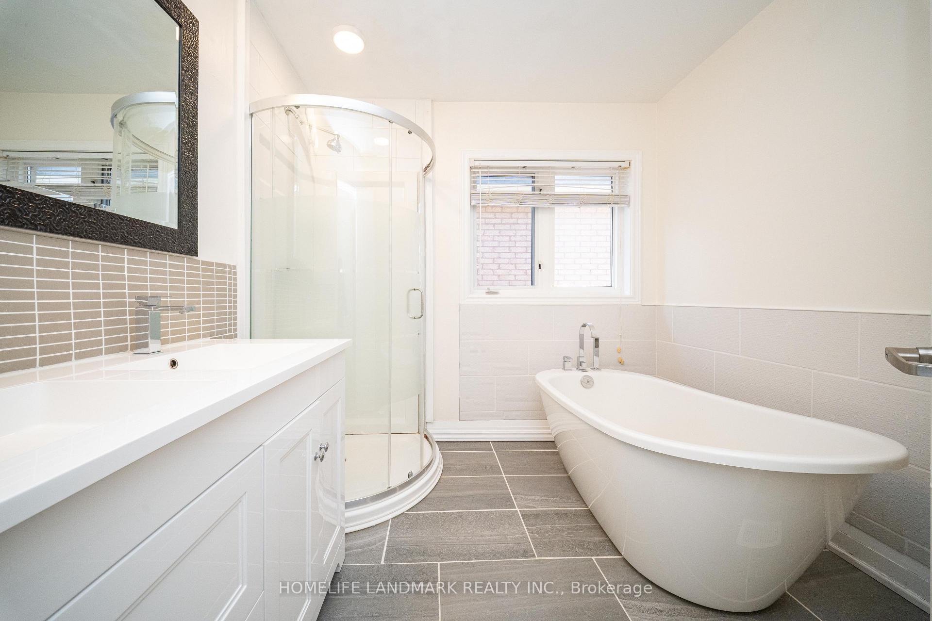 Photo 25 of 33 Titan Drive, Hamilton, Stoney Creek — HOMEH
