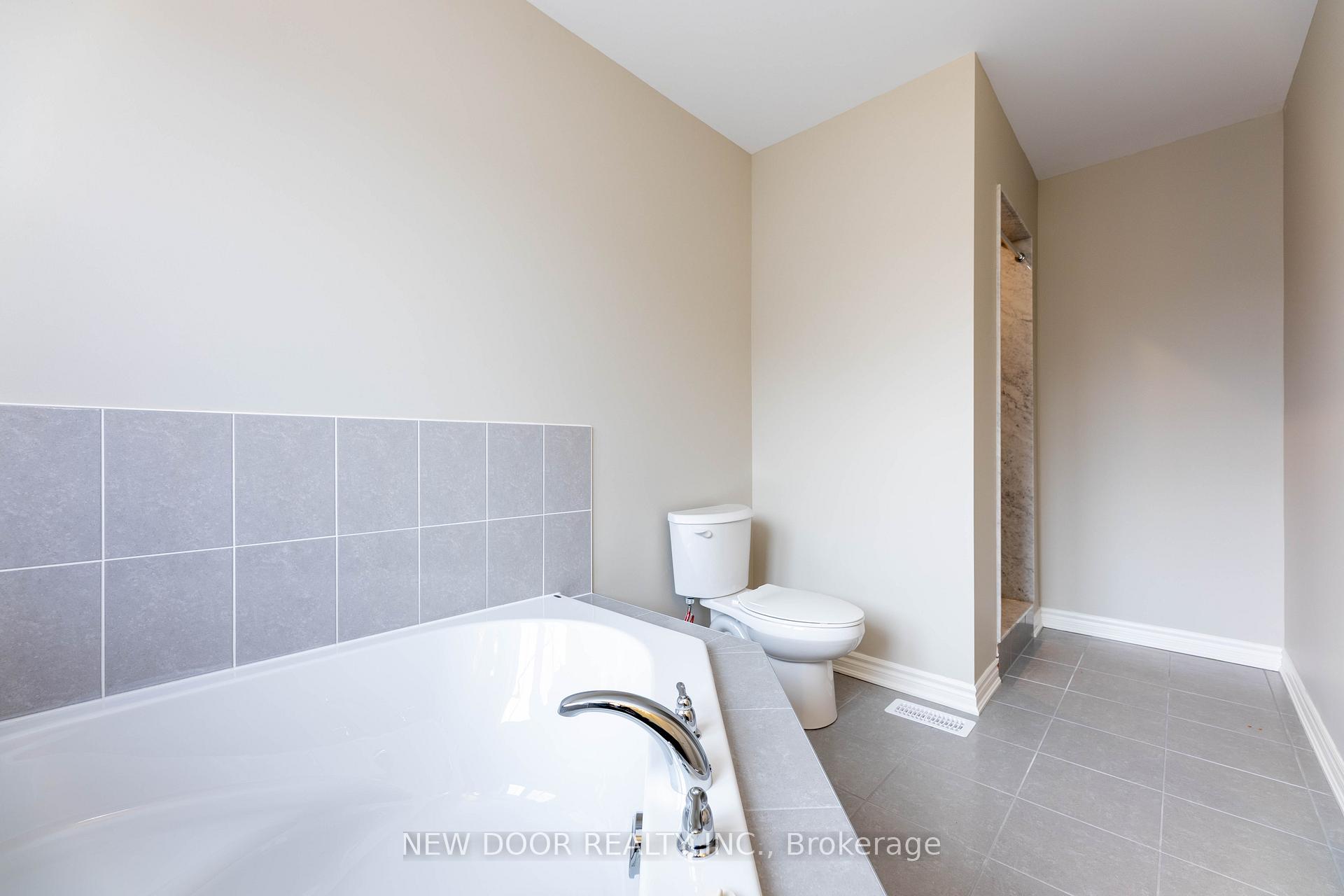Photo 33 of 217 Cubitt Street, Clearview, Stayner — HOMEH