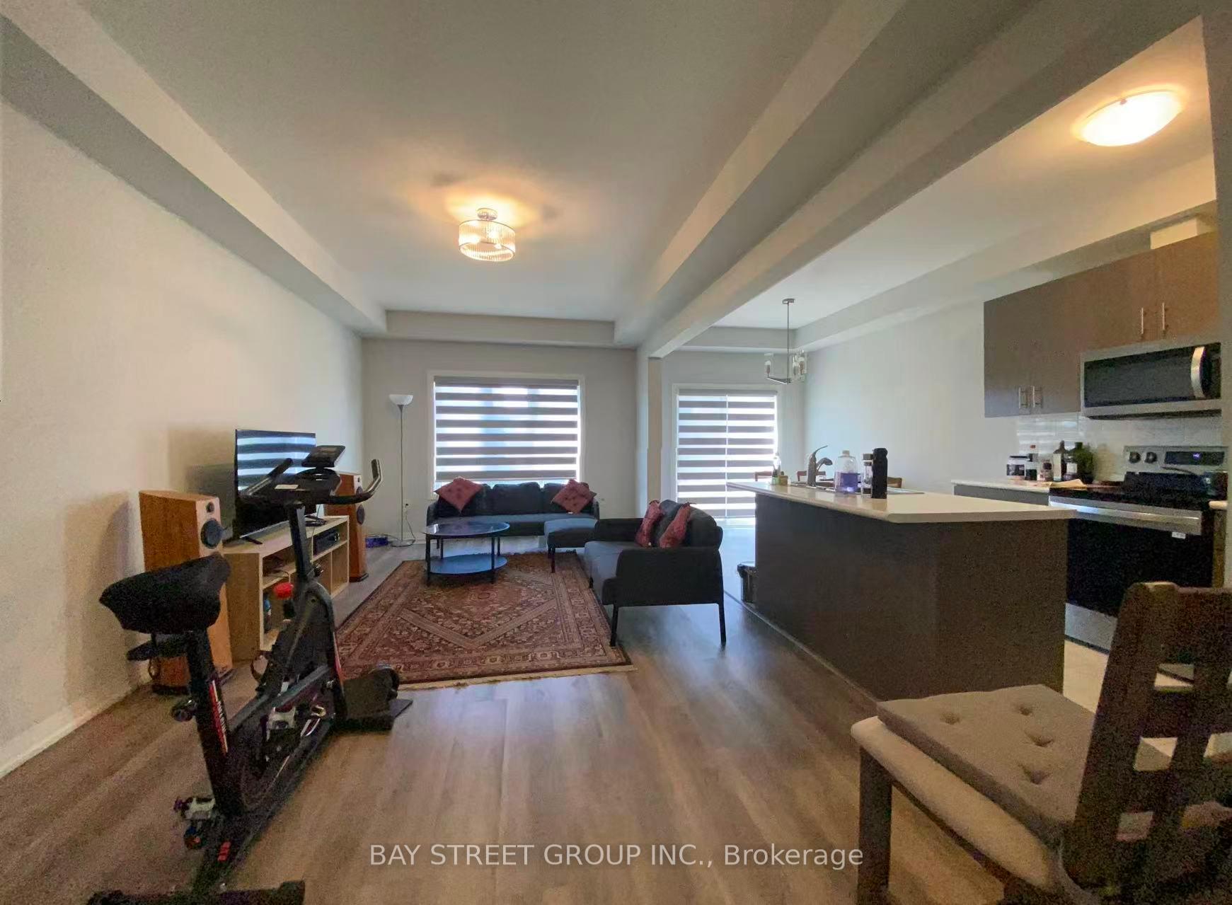 Photo 2 of 7377 Marvel Drive, Niagara Falls, Brown — HOMEH