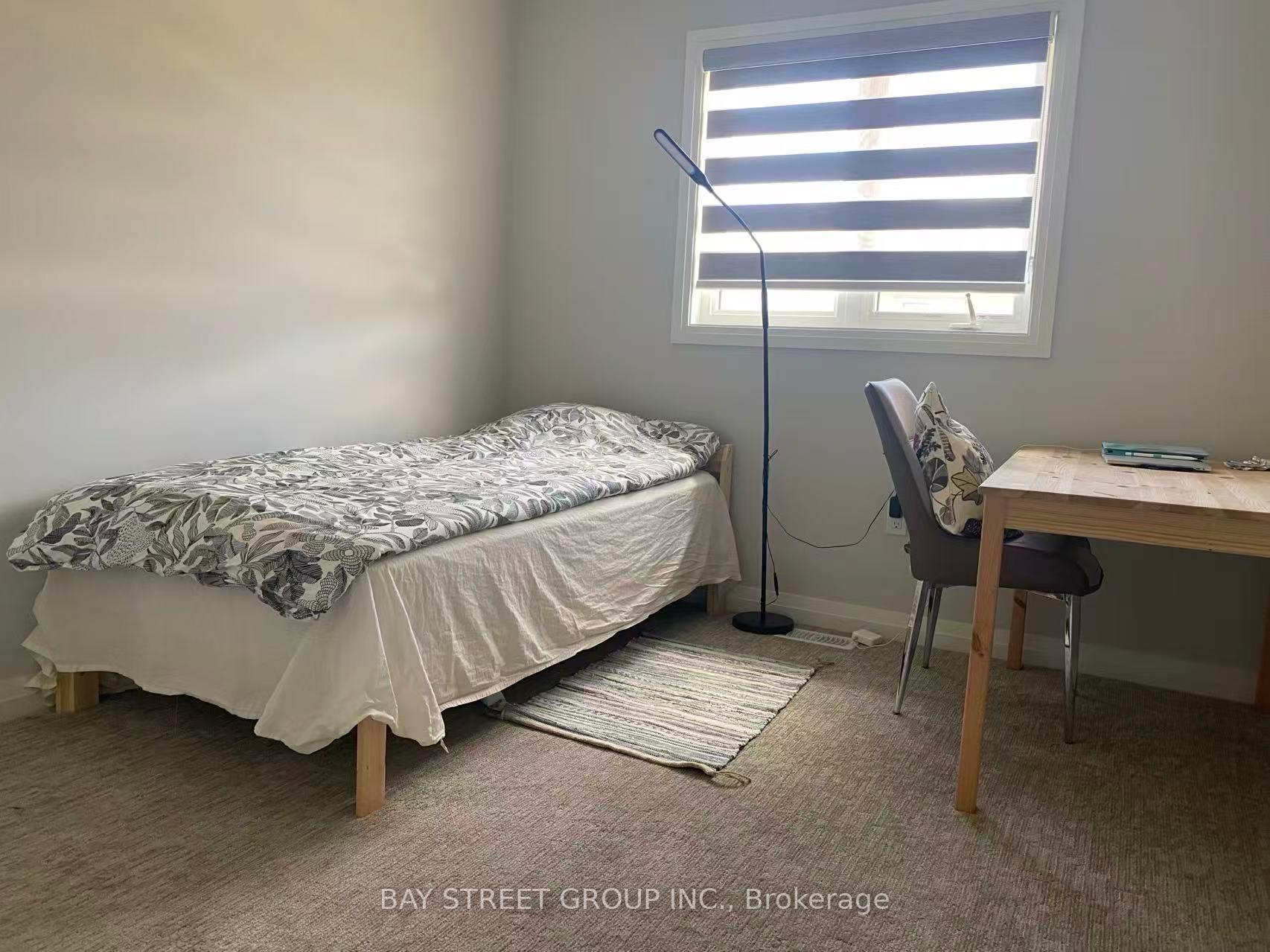 Photo 9 of 7377 Marvel Drive, Niagara Falls, Brown — HOMEH