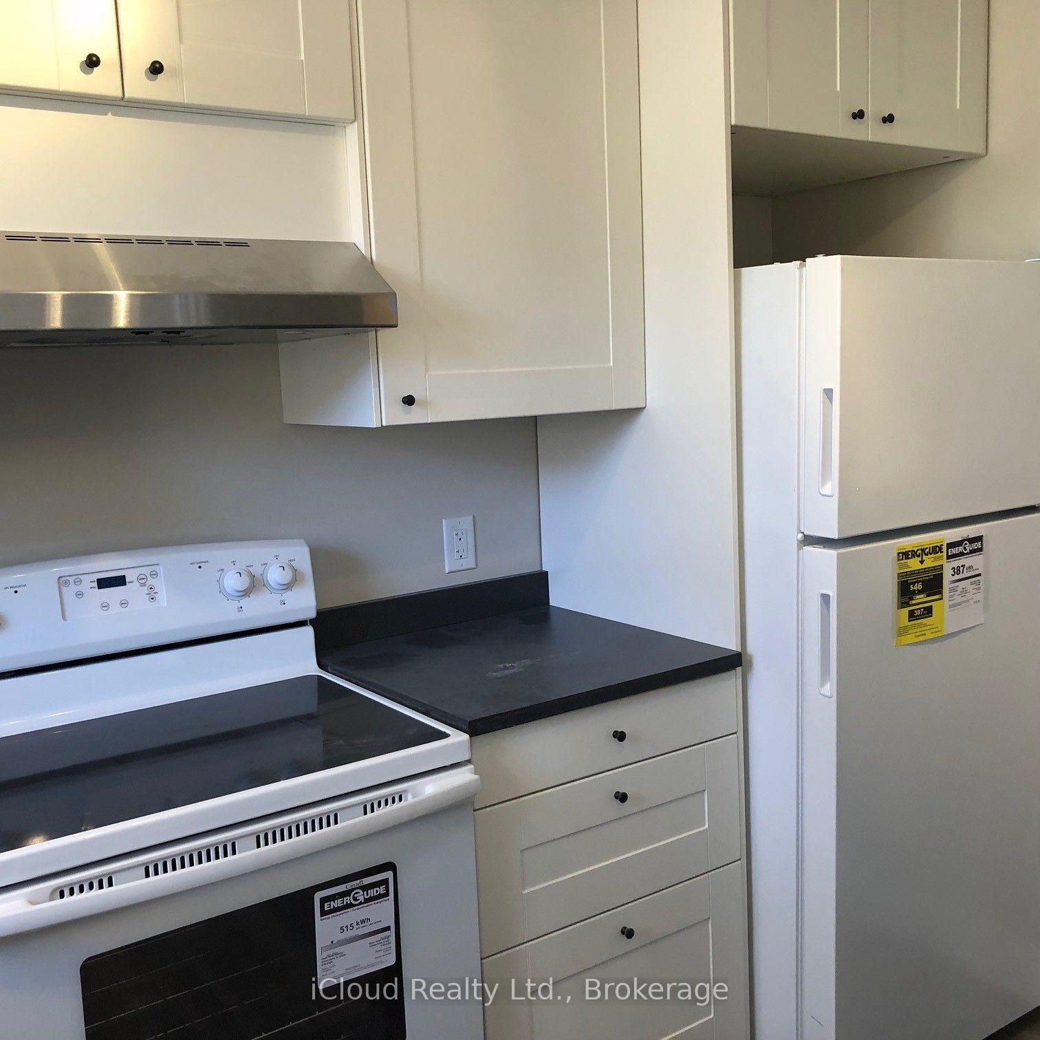 Photo 13 of Unit 2C, 795 Lakeshore Road E, Mississauga, Lakeview — HOMEH
