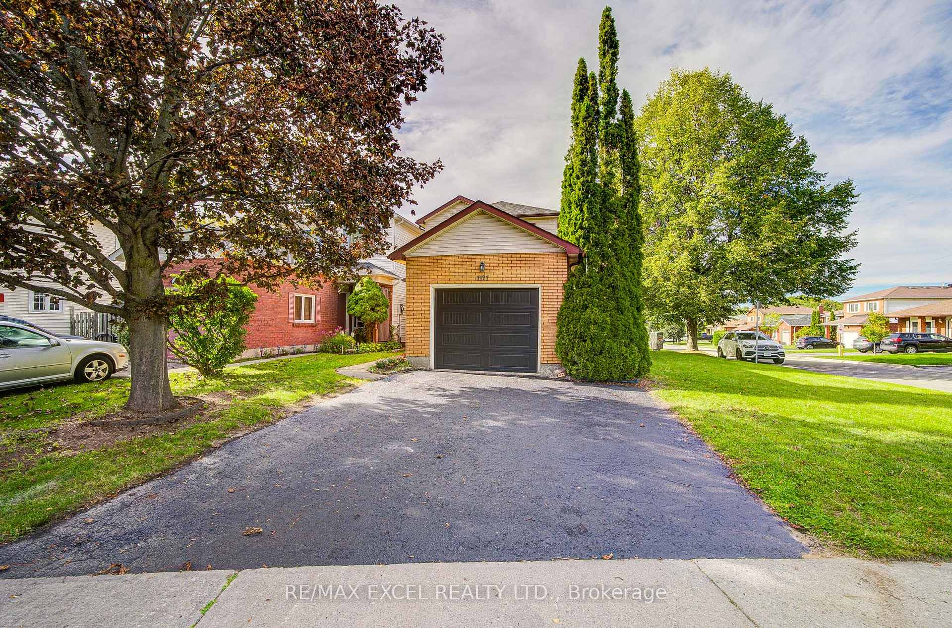 Photo of 1171 Attersley Drive