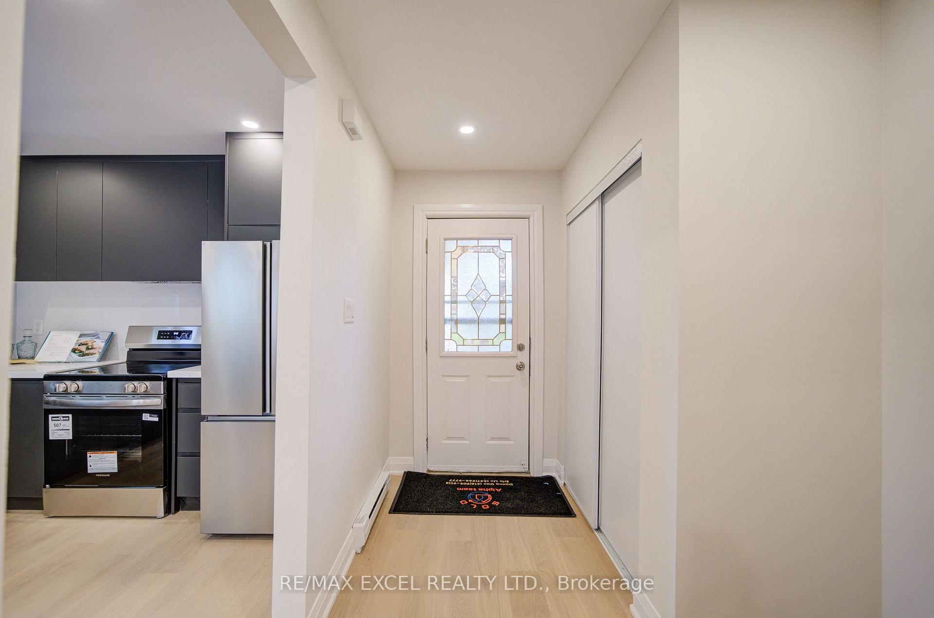 Photo 4 of 1171 Attersley Drive, Oshawa, Pinecrest — HOMEH