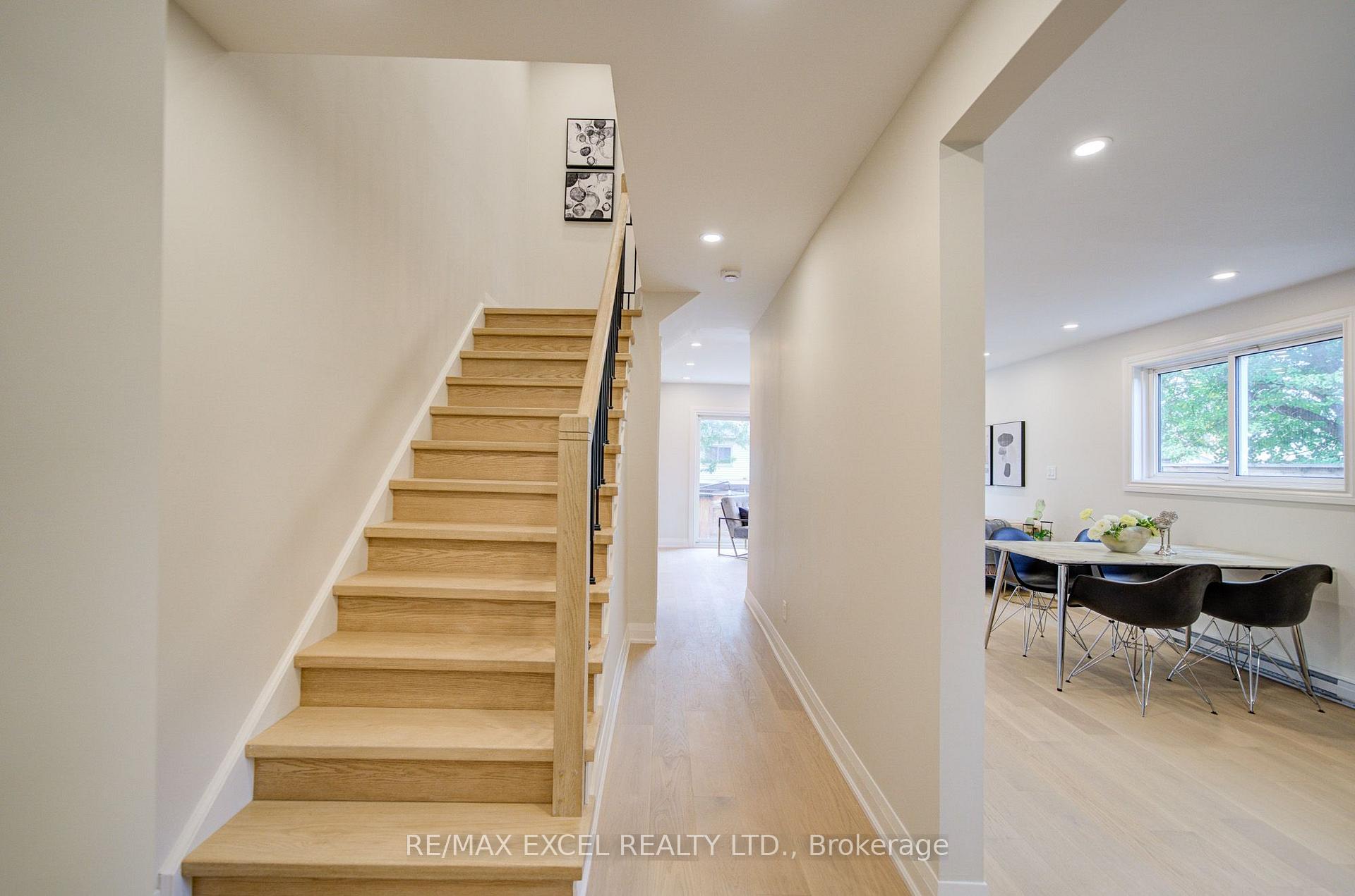 Photo 5 of 1171 Attersley Drive, Oshawa, Pinecrest — HOMEH
