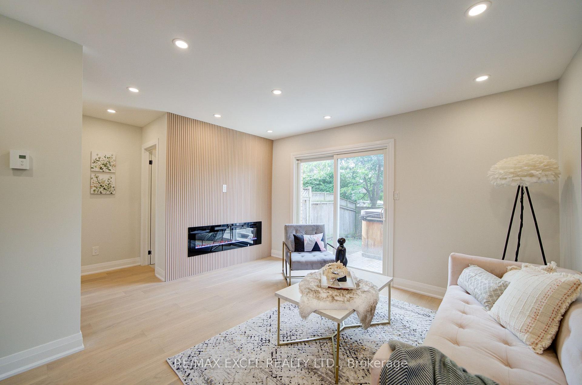 Photo 14 of 1171 Attersley Drive, Oshawa, Pinecrest — HOMEH