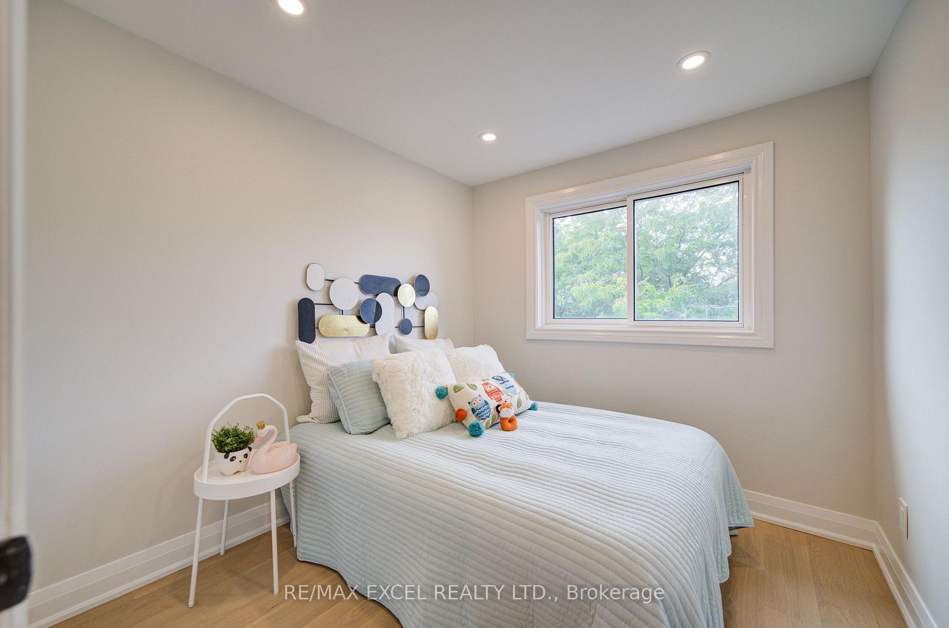 Photo 32 of 1171 Attersley Drive, Oshawa, Pinecrest — HOMEH