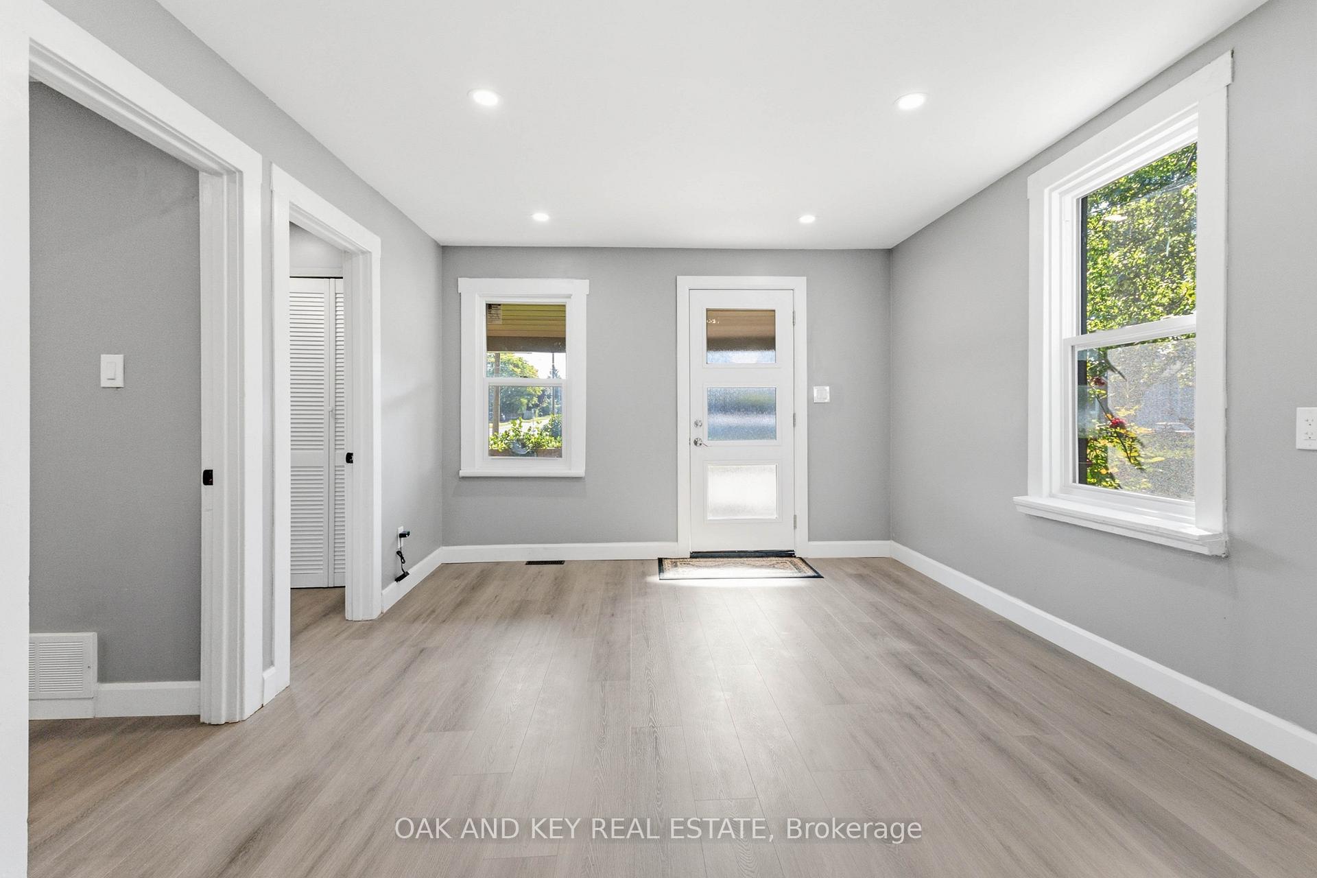 Photo 8 of 431 Burdick Place, London, East H — HOMEH