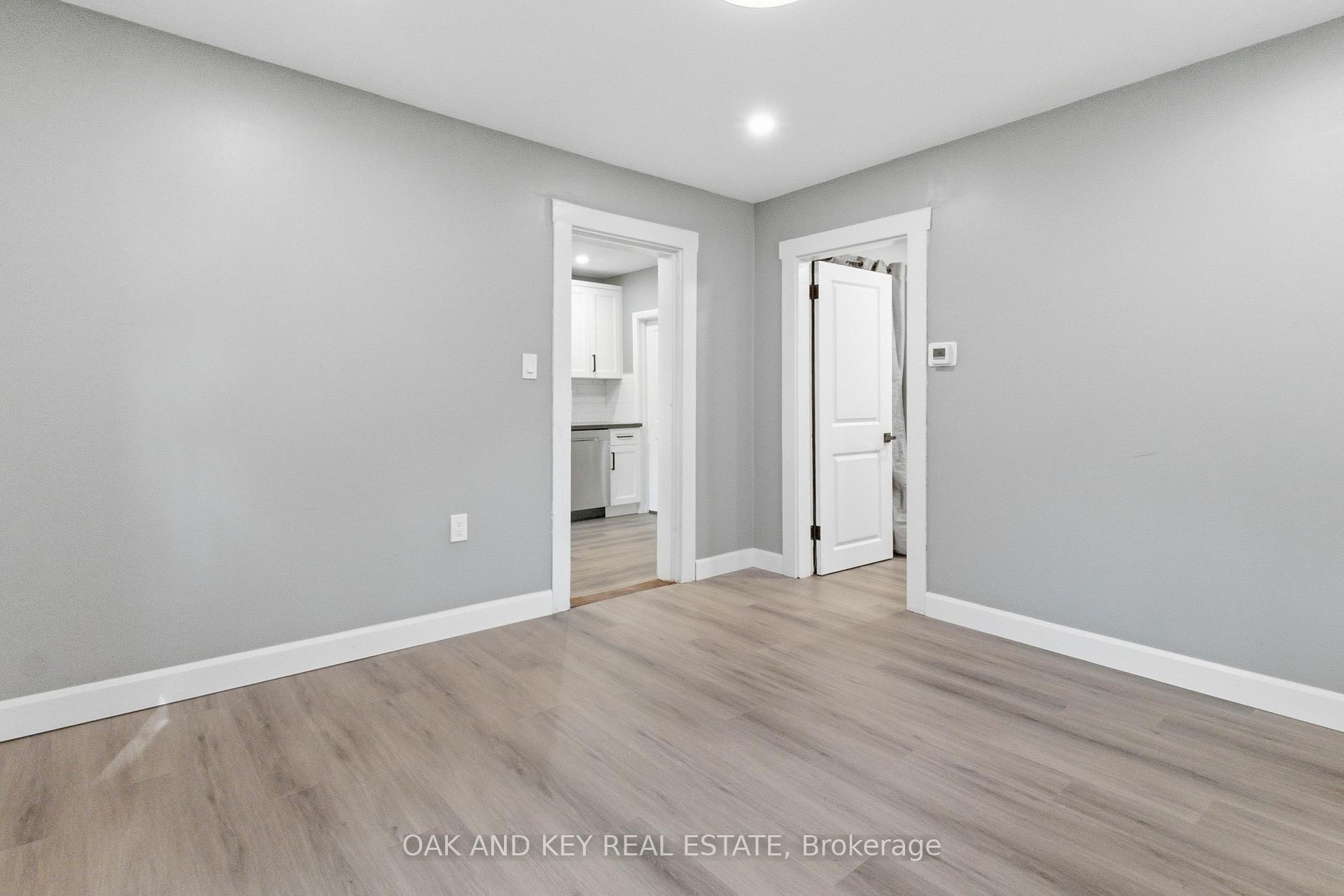 Photo 15 of 431 Burdick Place, London, East H — HOMEH