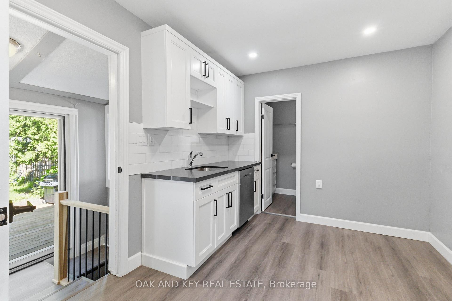 Photo 23 of 431 Burdick Place, London, East H — HOMEH