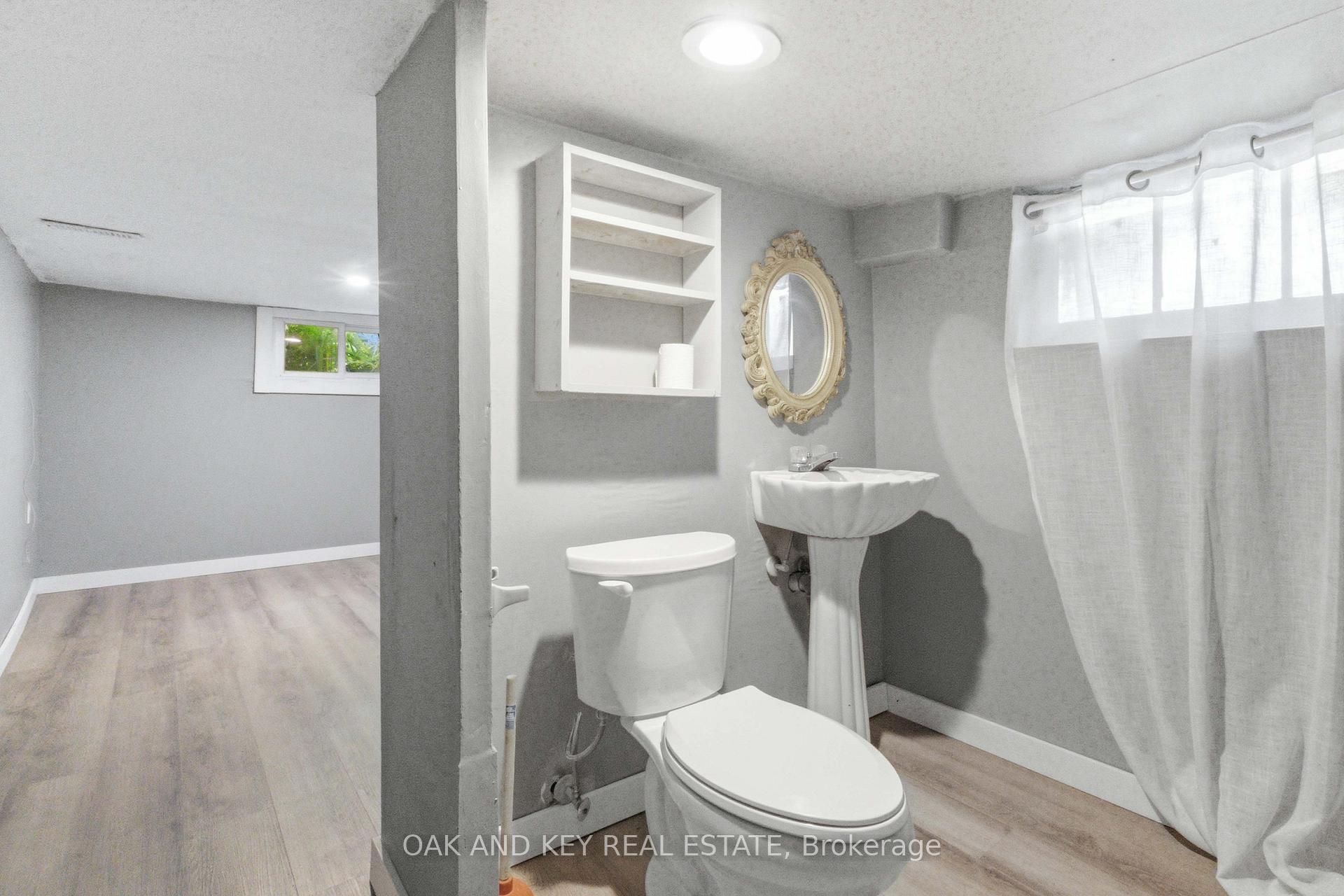 Photo 33 of 431 Burdick Place, London, East H — HOMEH