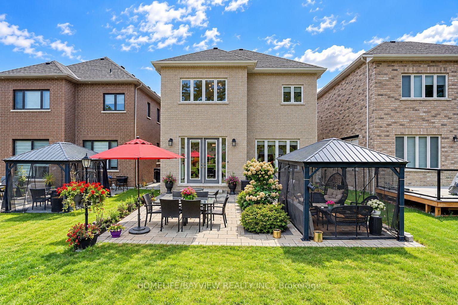 Front of 13 Cottonwood Hollow Court