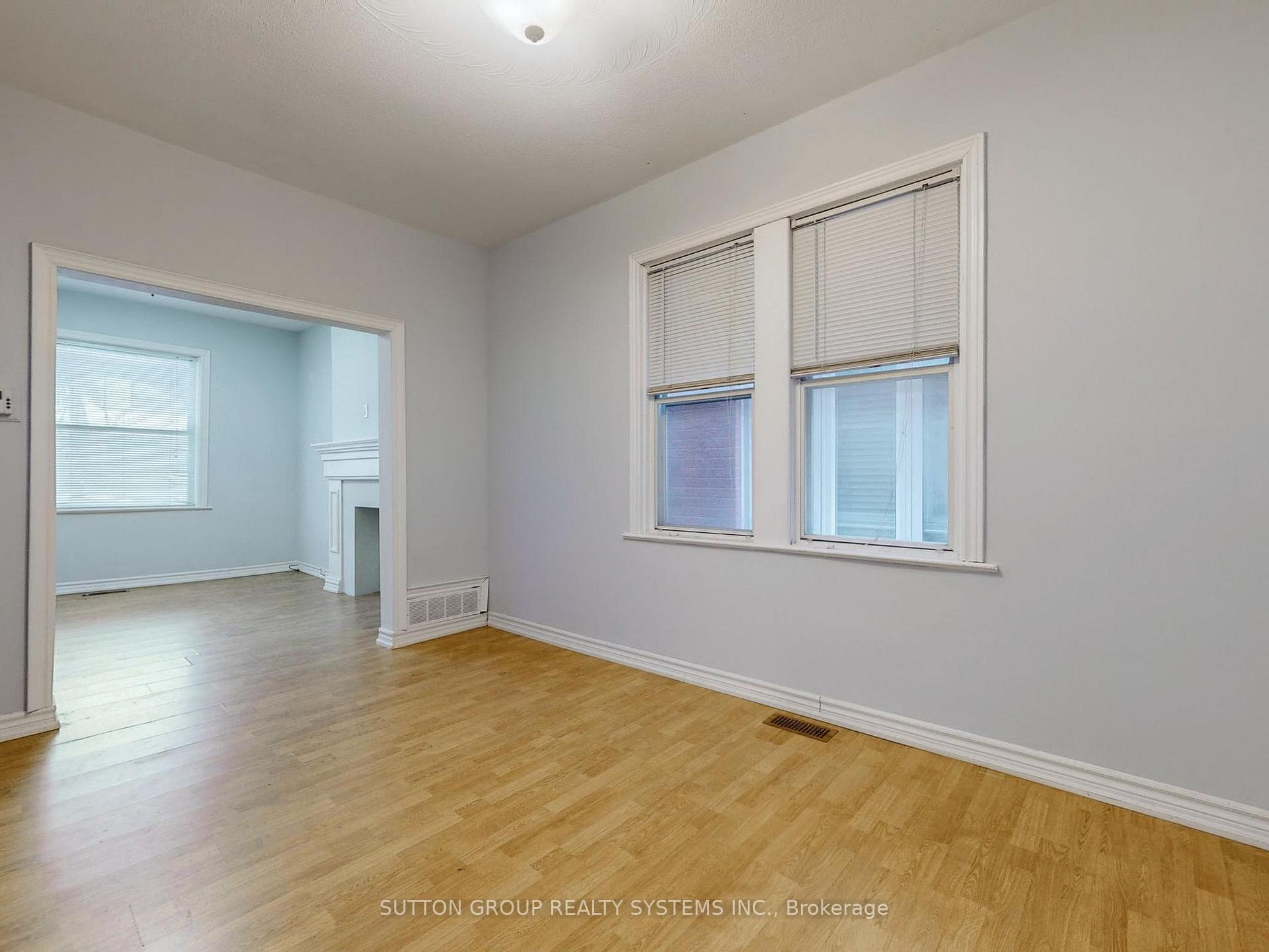 Photo 4 of 35 Day Avenue, Toronto, Corso Italia-Davenport — HOMEH