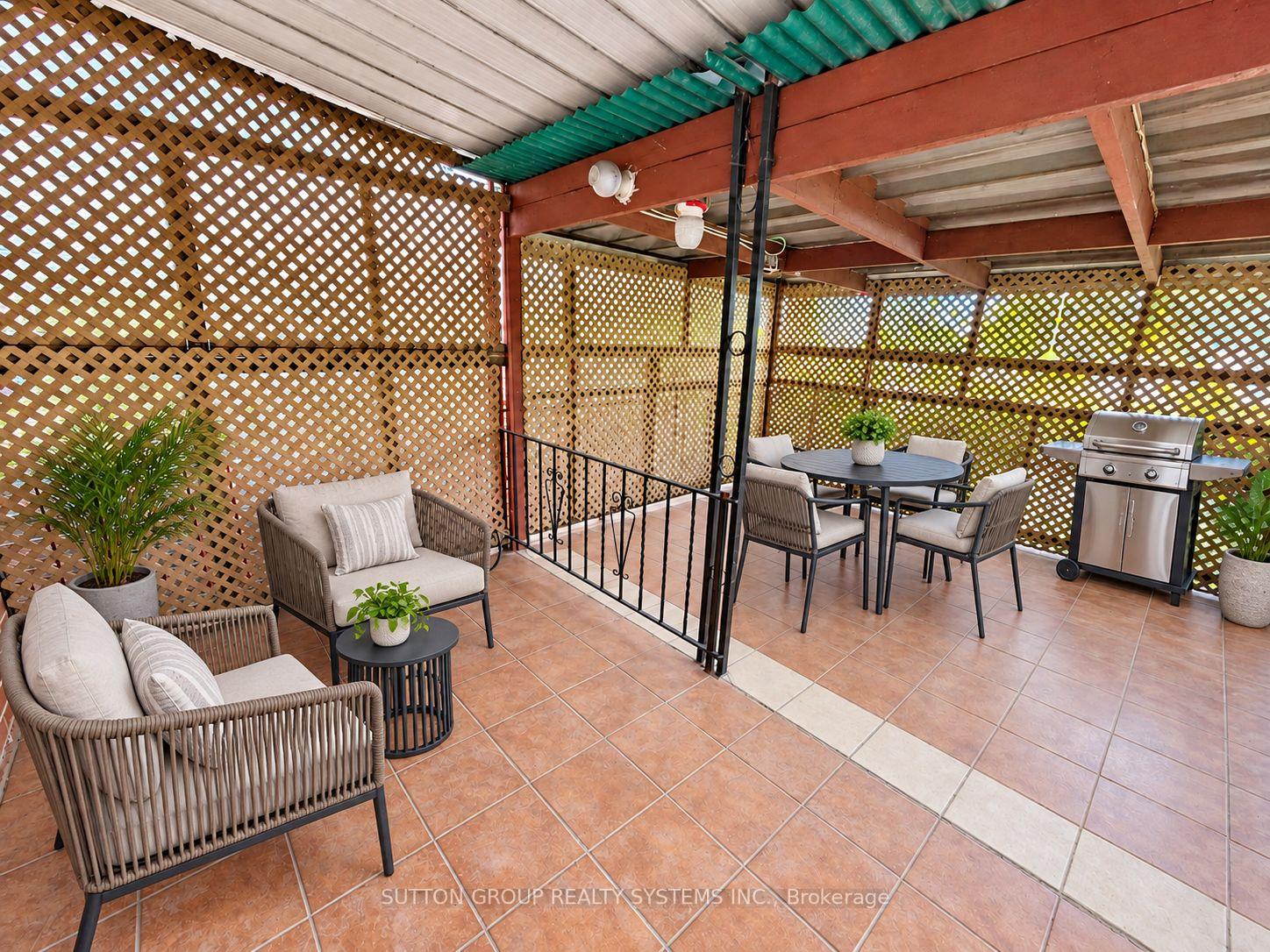 Photo 29 of 142 Ennerdale Road, Toronto, Caledonia-Fairbank — HOMEH