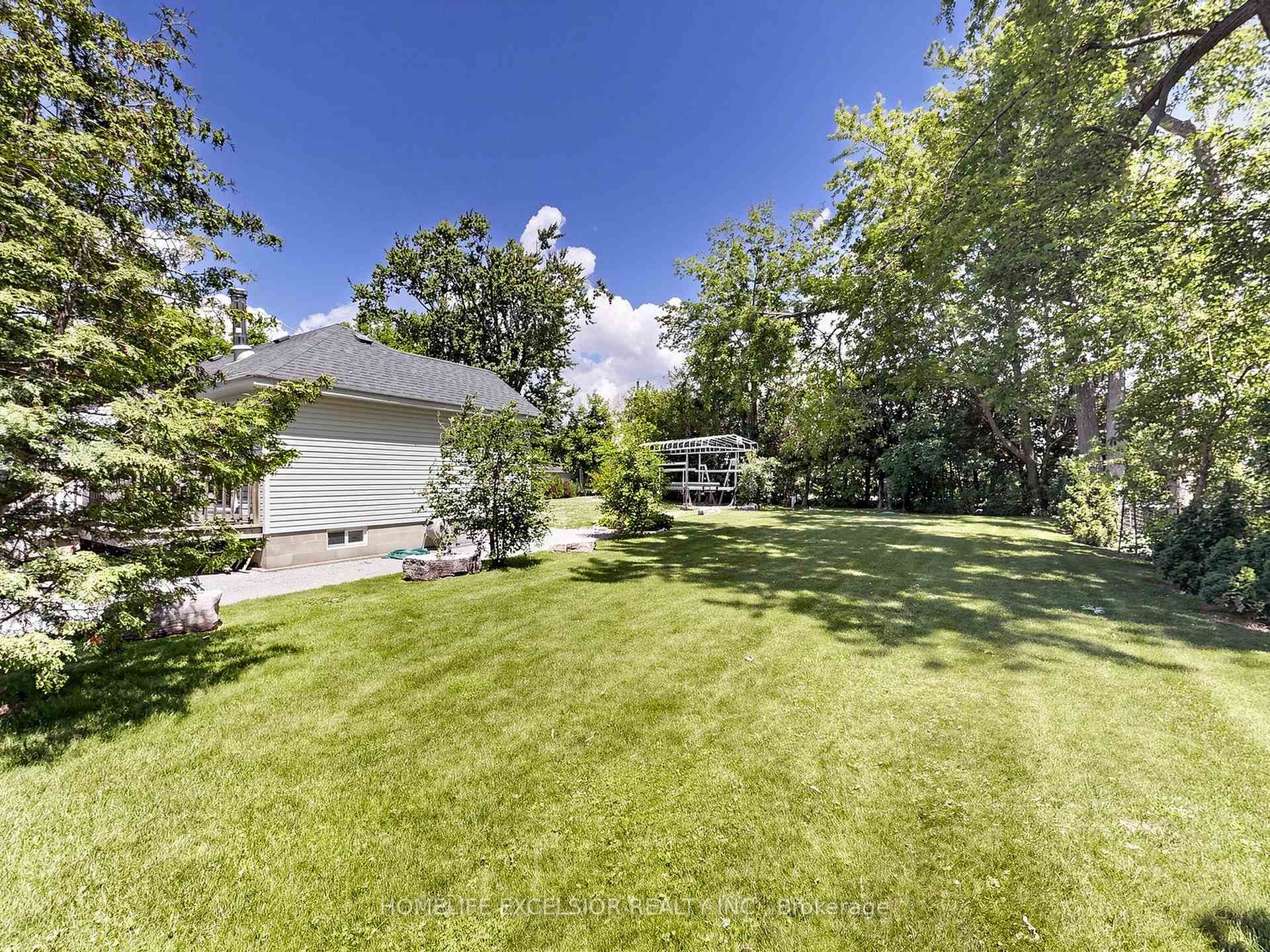 Photo 31 of 2156 Lakeshore Drive, Ramara, Rural Ramara — HOMEH