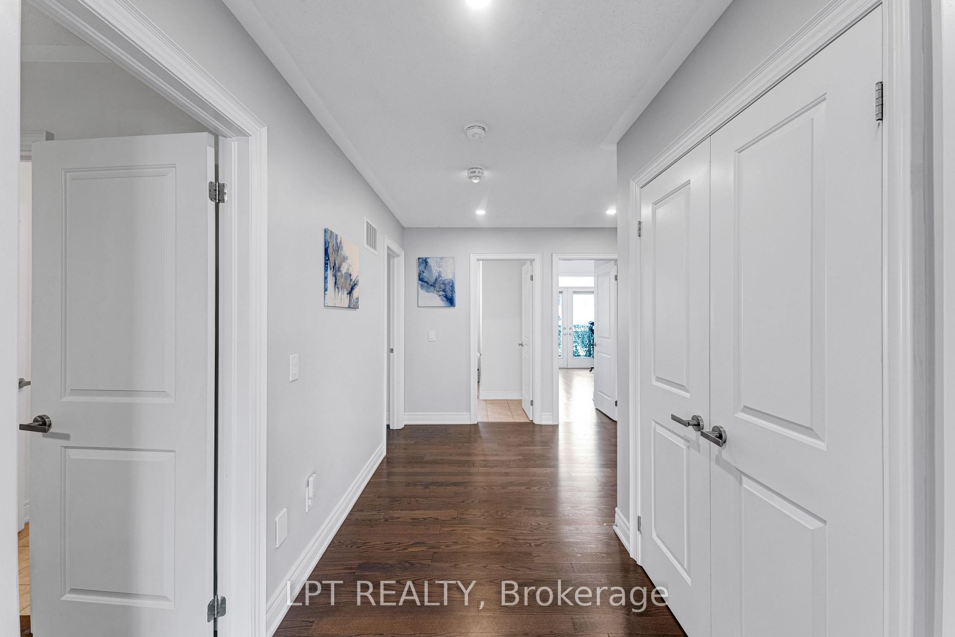 Photo 13 of 33 Mondial Crescent, East Gwillimbury, Queensville — HOMEH