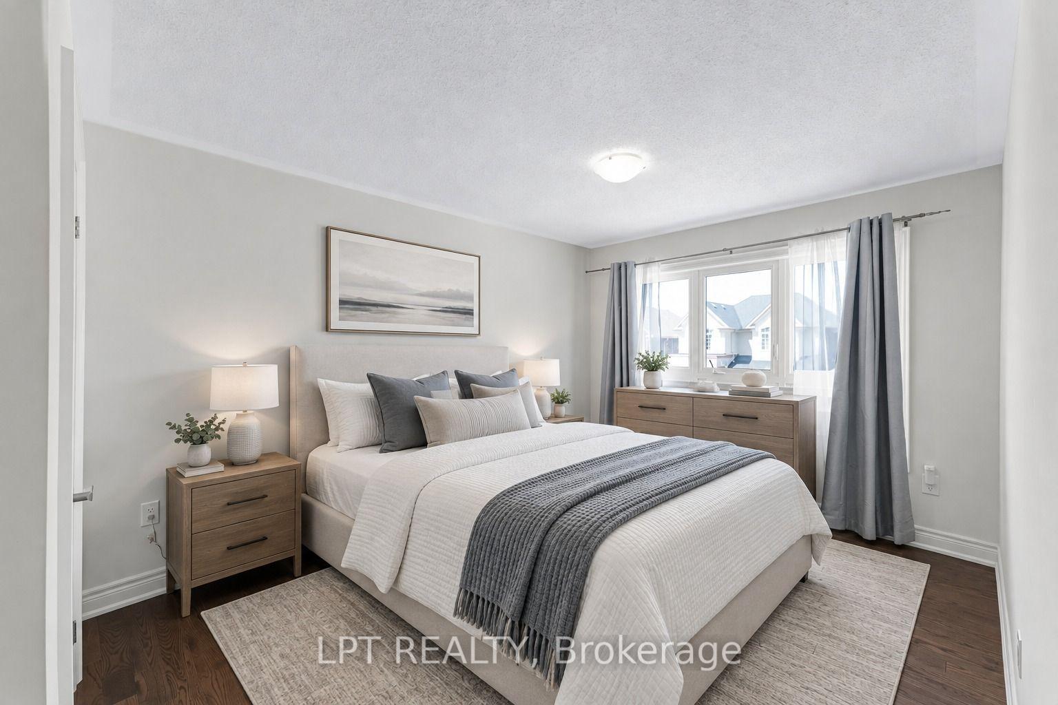 Photo 22 of 33 Mondial Crescent, East Gwillimbury, Queensville — HOMEH
